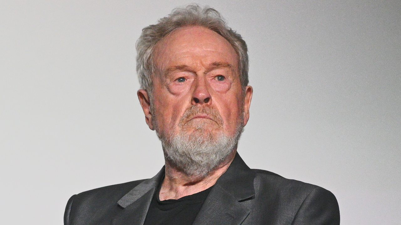 Ridley Scott Says Alien: Romulus 'Was OK,' So He's Returning to the Franchise Because It 'Needs Some Help'