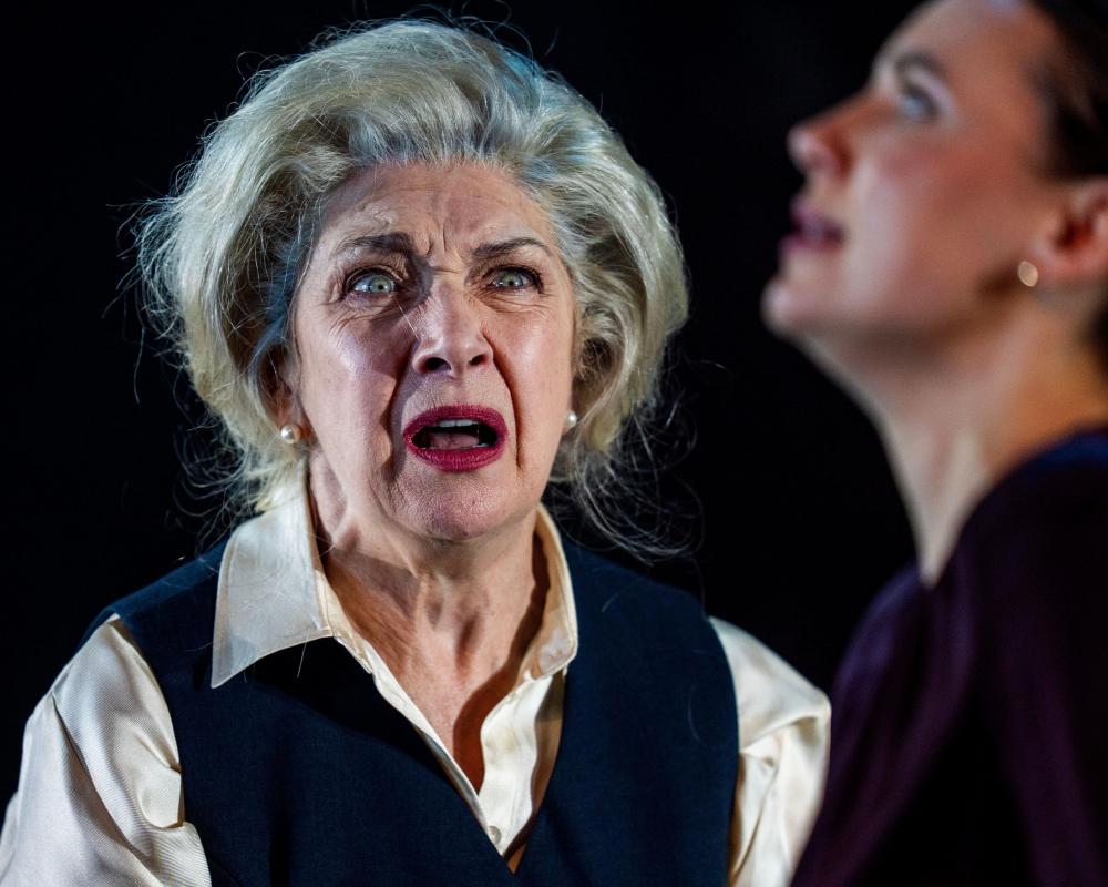Women in UK arts feel they do not have equal opportunities for roles, says report