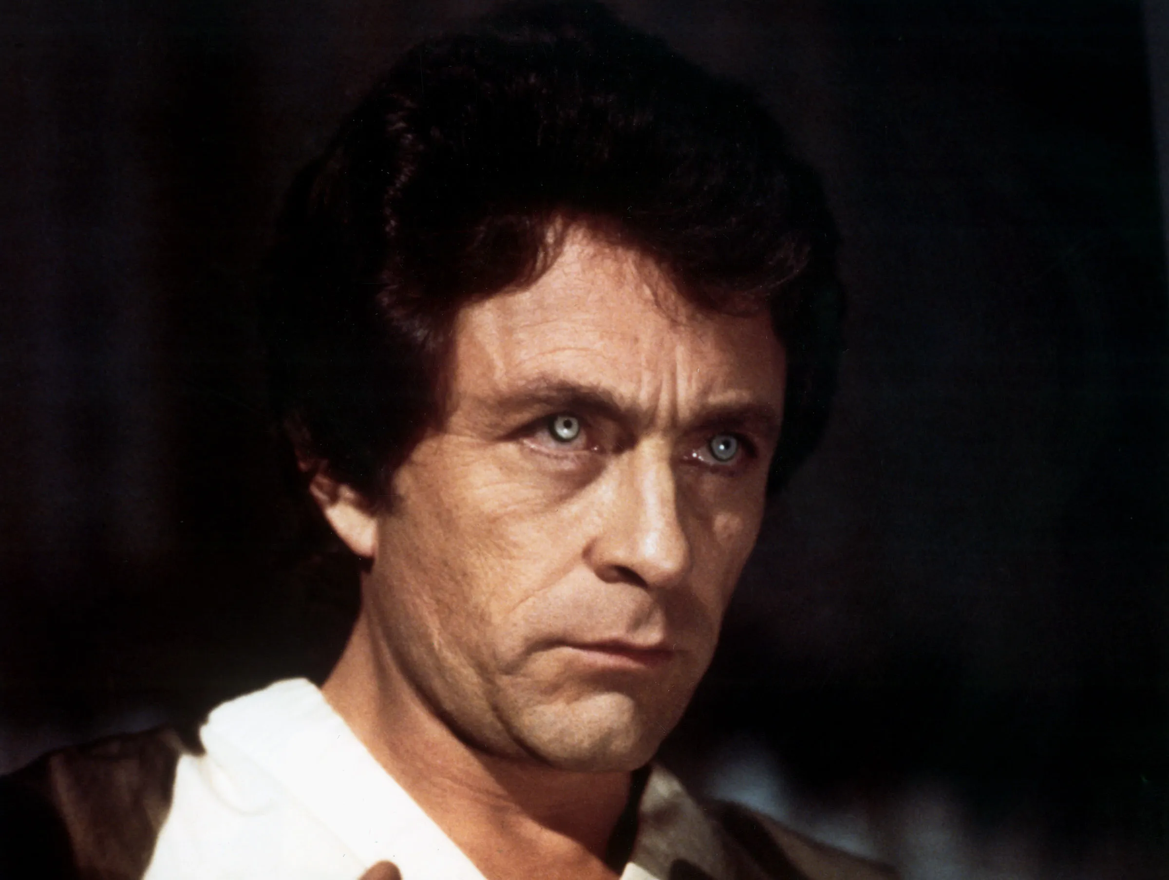 CBS's Legendary 82-Episode Sci-Fi Action Series is Officially Free to Watch on Streaming