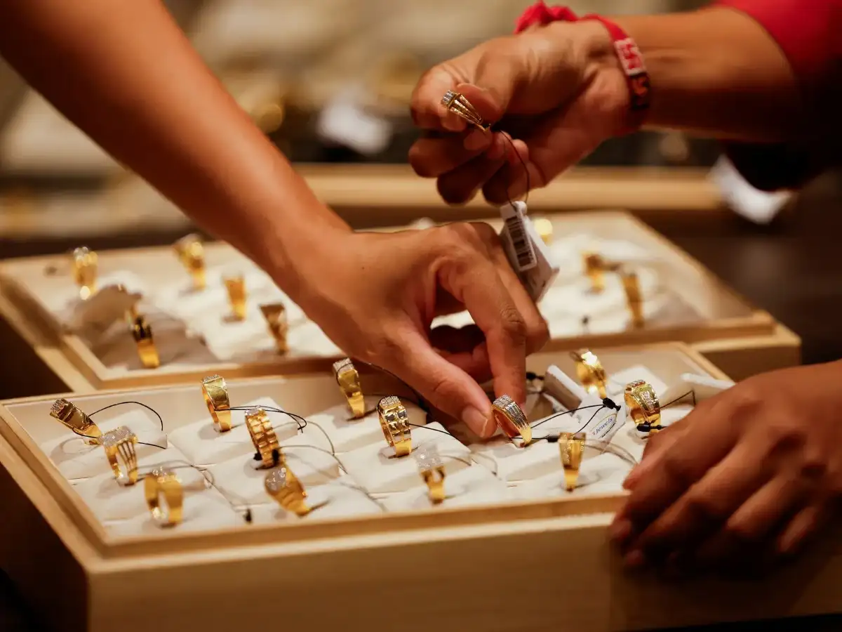 Govt likely discussing import duty cut on gold and silver as high tariffs ‘fail’ to curb imports