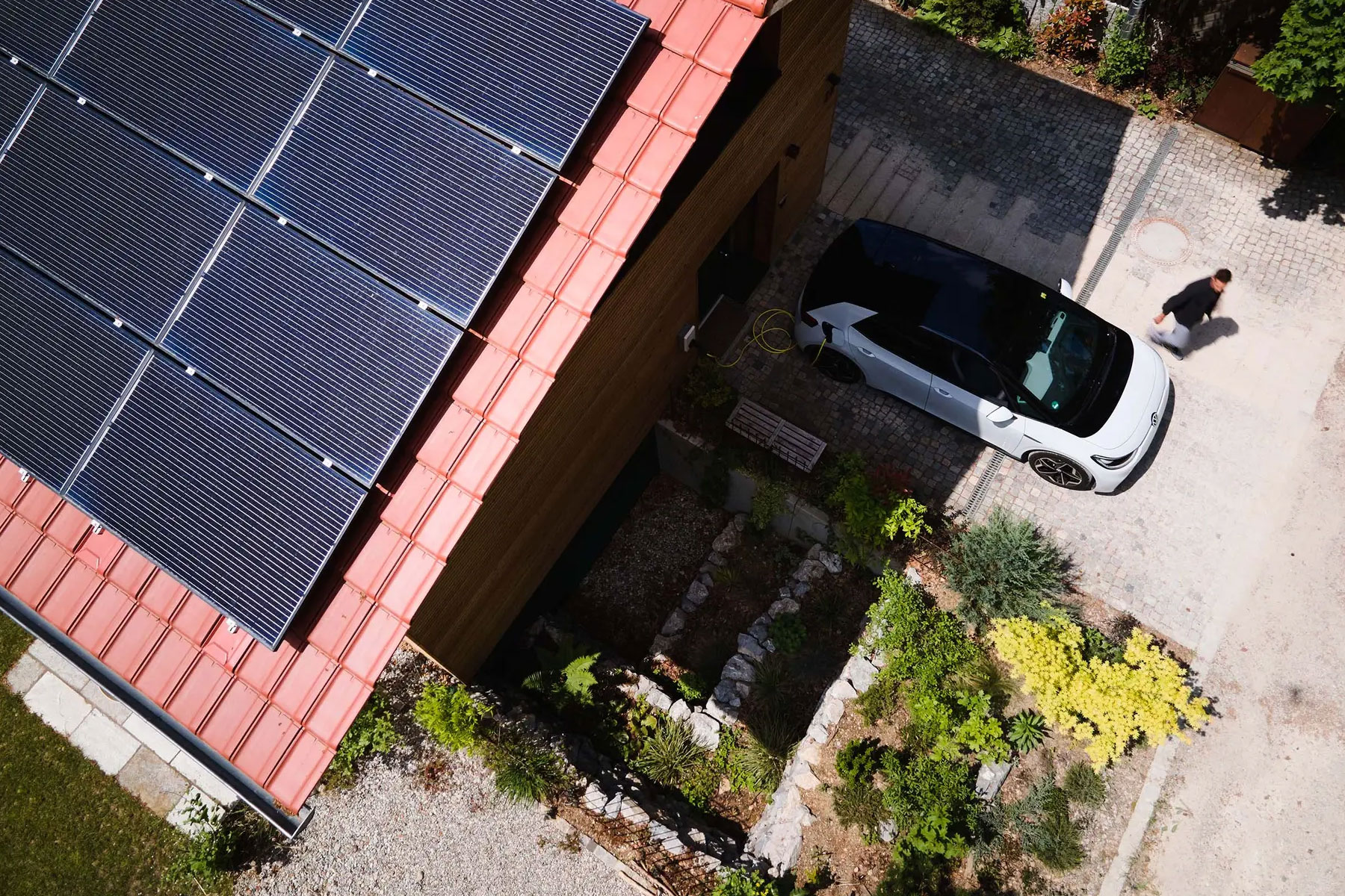 The solution for the energy transition has long been sitting in our garages