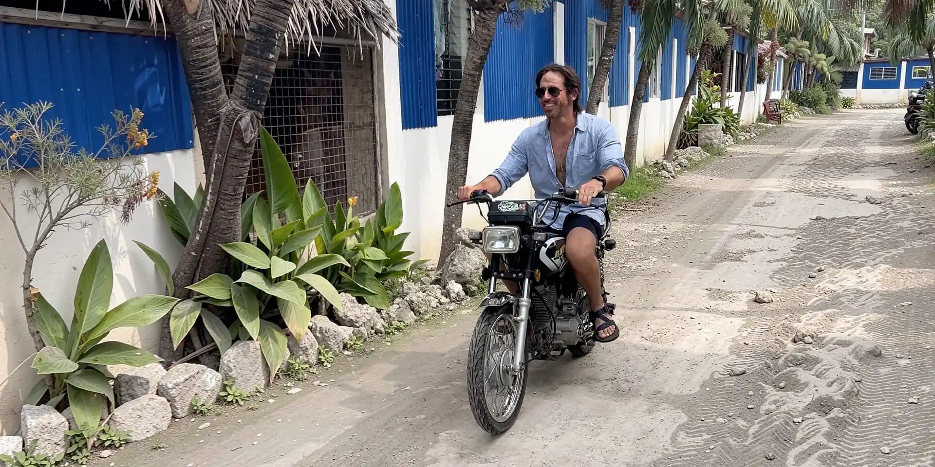 I traded my electric motorcycle for a gasoline bike on vacation. It was pretty shocking