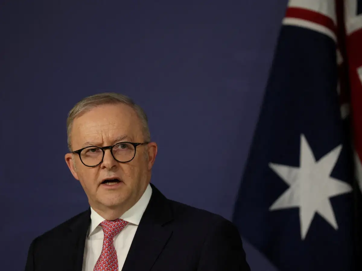 Australian PM seeks big tech backing for internet safety, AI rules