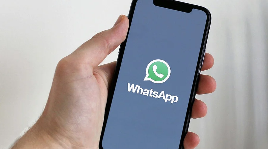 WhatsApp Tests Third-Party AI Agents with Privacy Limits
