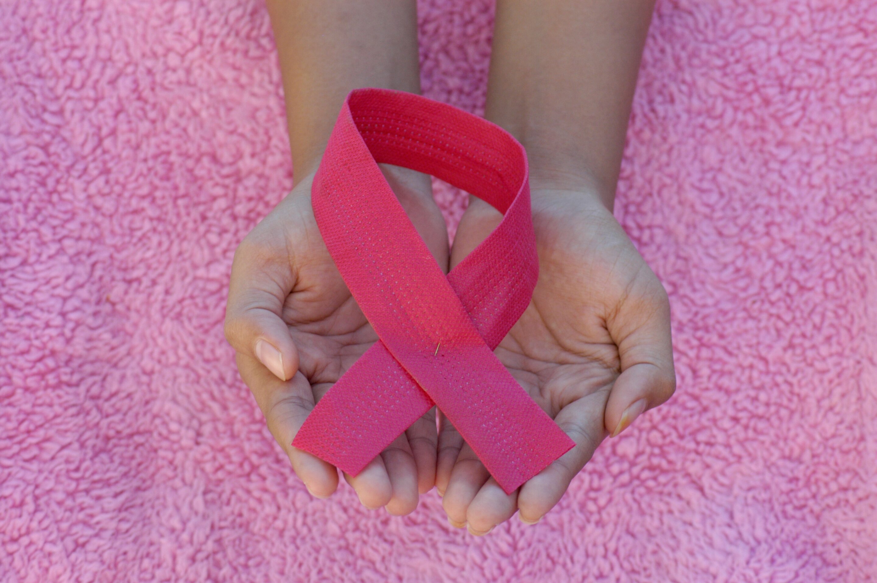 Hundreds of chemicals used in pesticide products may increase breast cancer risk