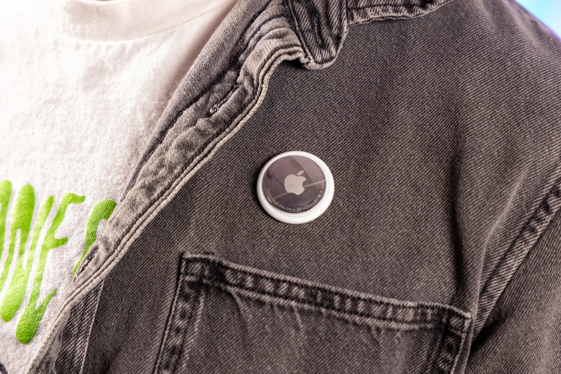 An Apple AI Pendant Never Made Any Sense