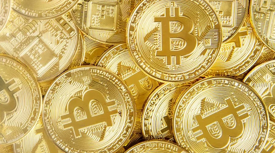 Bitcoin Bull Score Hits 80 as BTC Reclaims Key USD 83K Trend Line