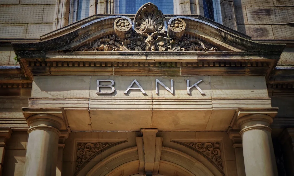 State Bank Regulators Give Examiners a Road Map for AI Oversight