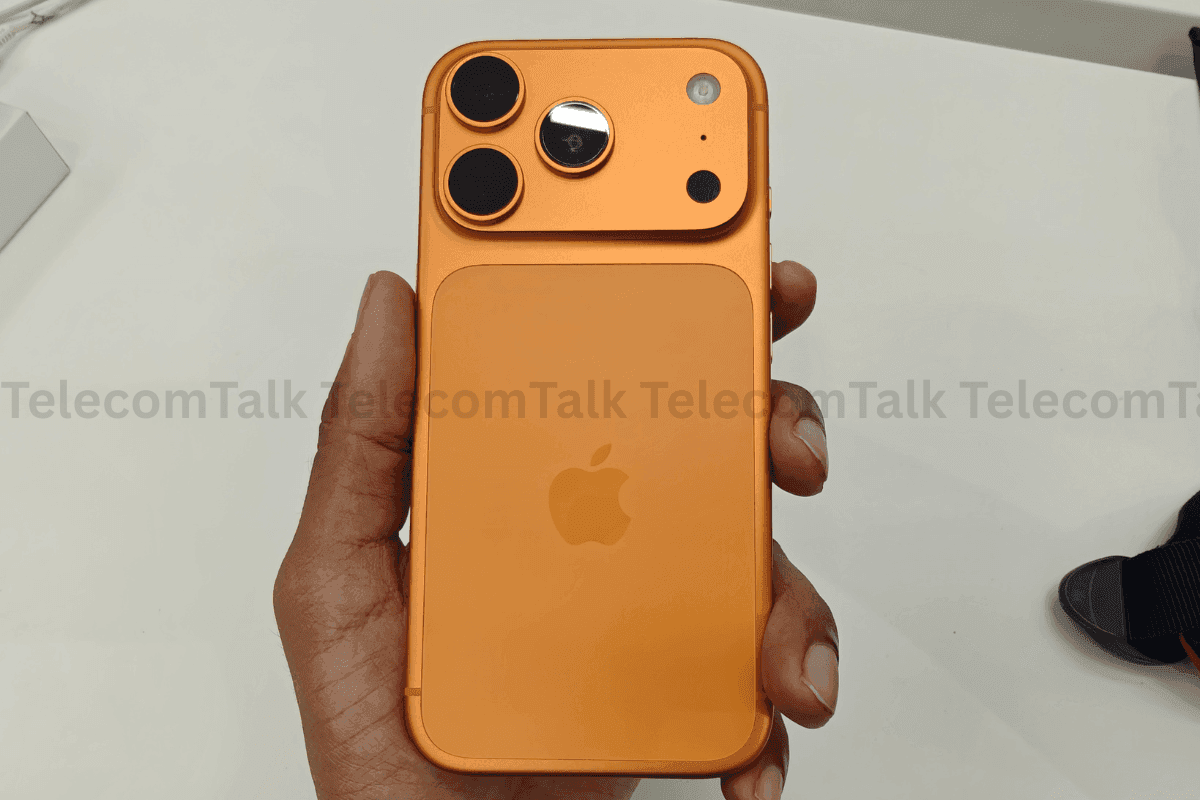 iPhone 17 Pro Under Rs 60000 with Offers