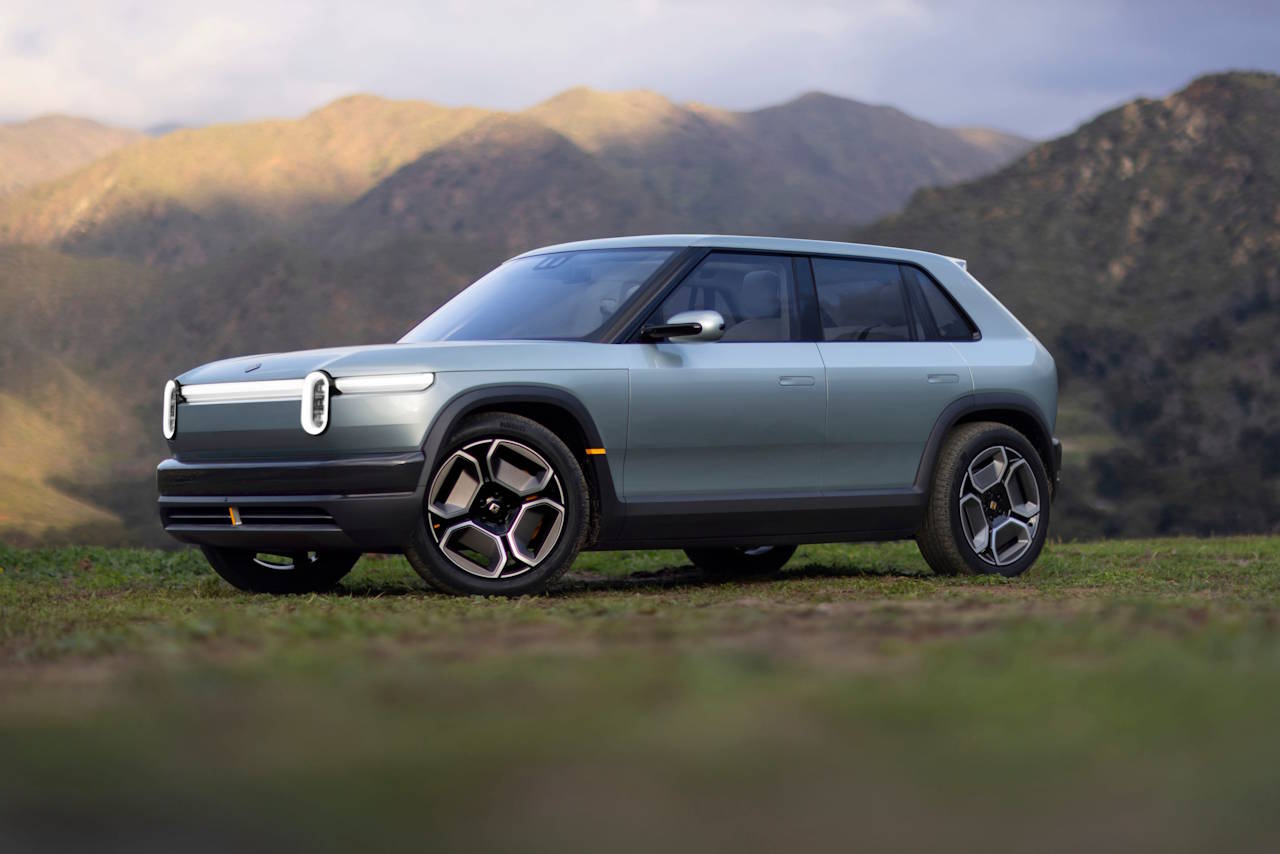 Rivian CEO claims new electric crossover will be “materially” cheaper than R2, with further price cuts to come