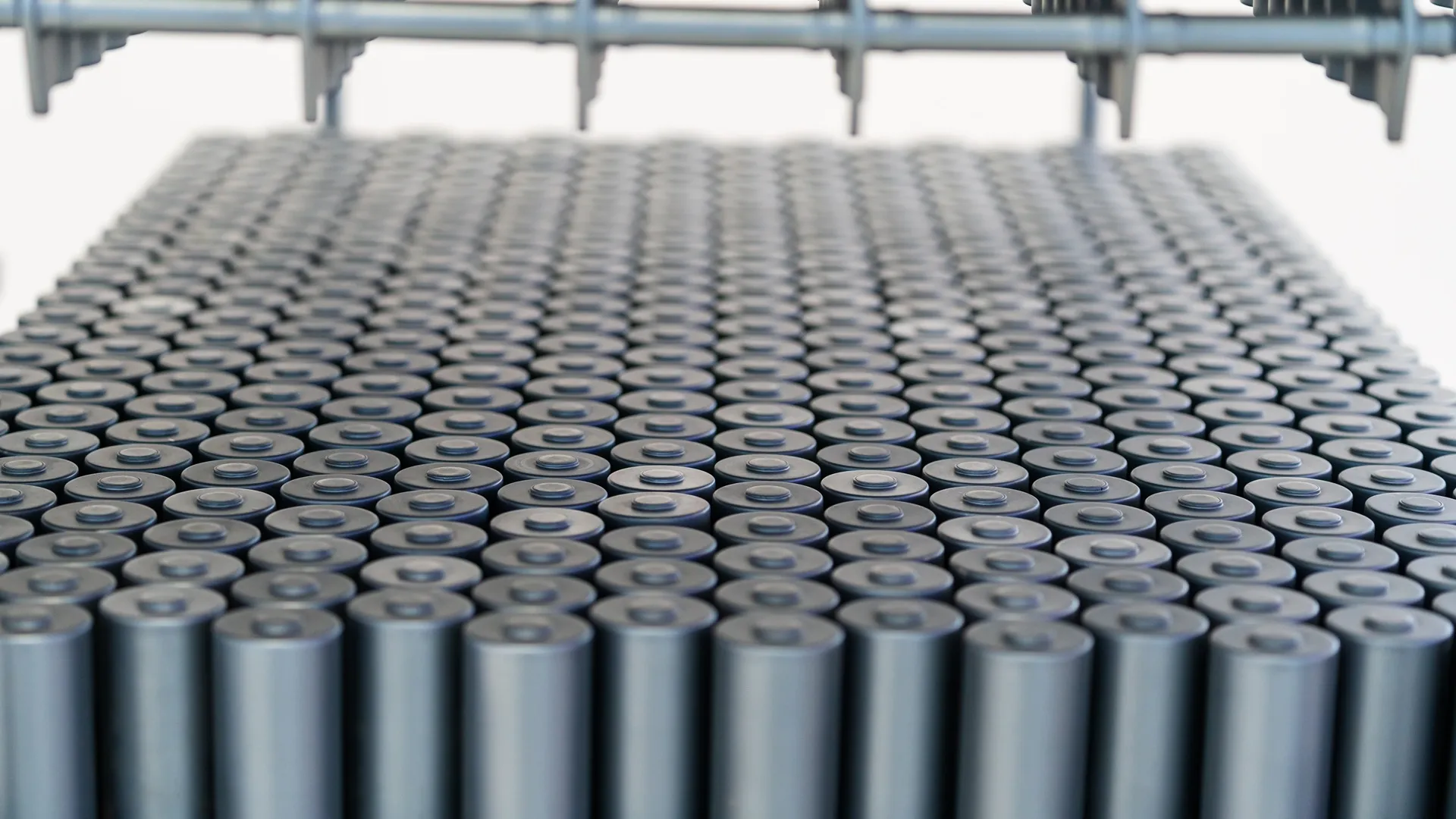 China plans 12 GWh project to mass-produce large cylindrical sodium-ion cells