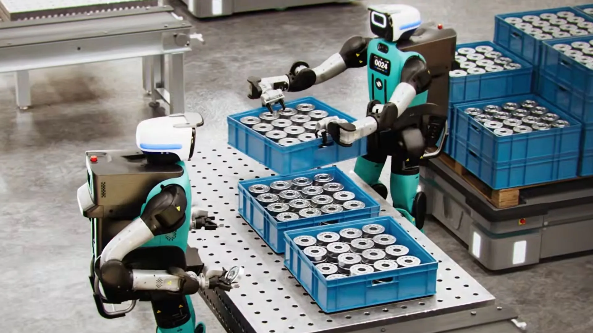 20 hours of work on 9-minute charge: US-made Digit 5 humanoid robot unveiled