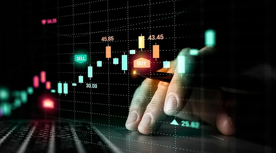 Indian IT Sector Stocks vs Global Tech Stocks: Which is Better?