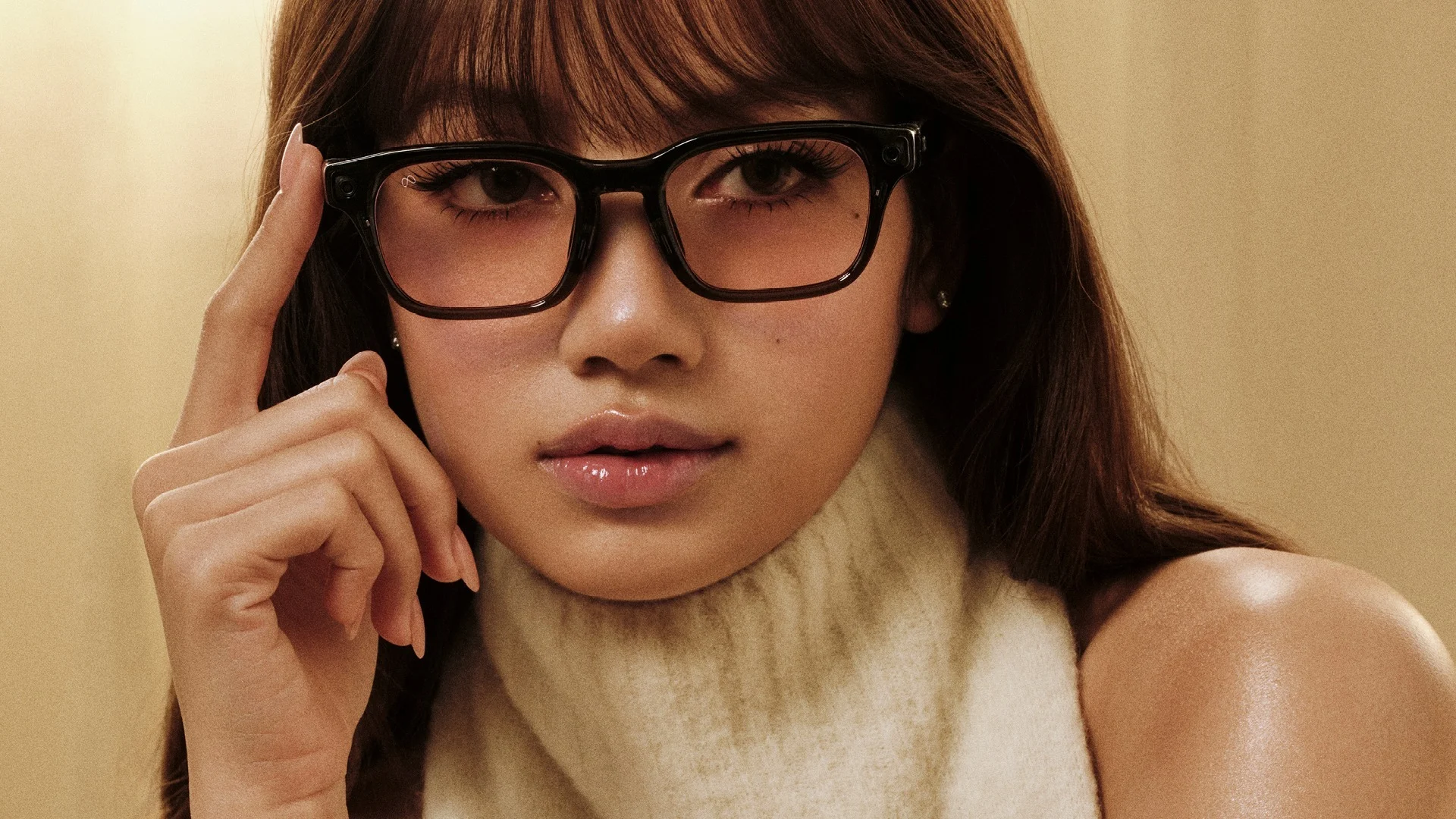 Blackpink’s Lisa gives Meta’s AI smart glasses a major high-fashion makeover — where to buy