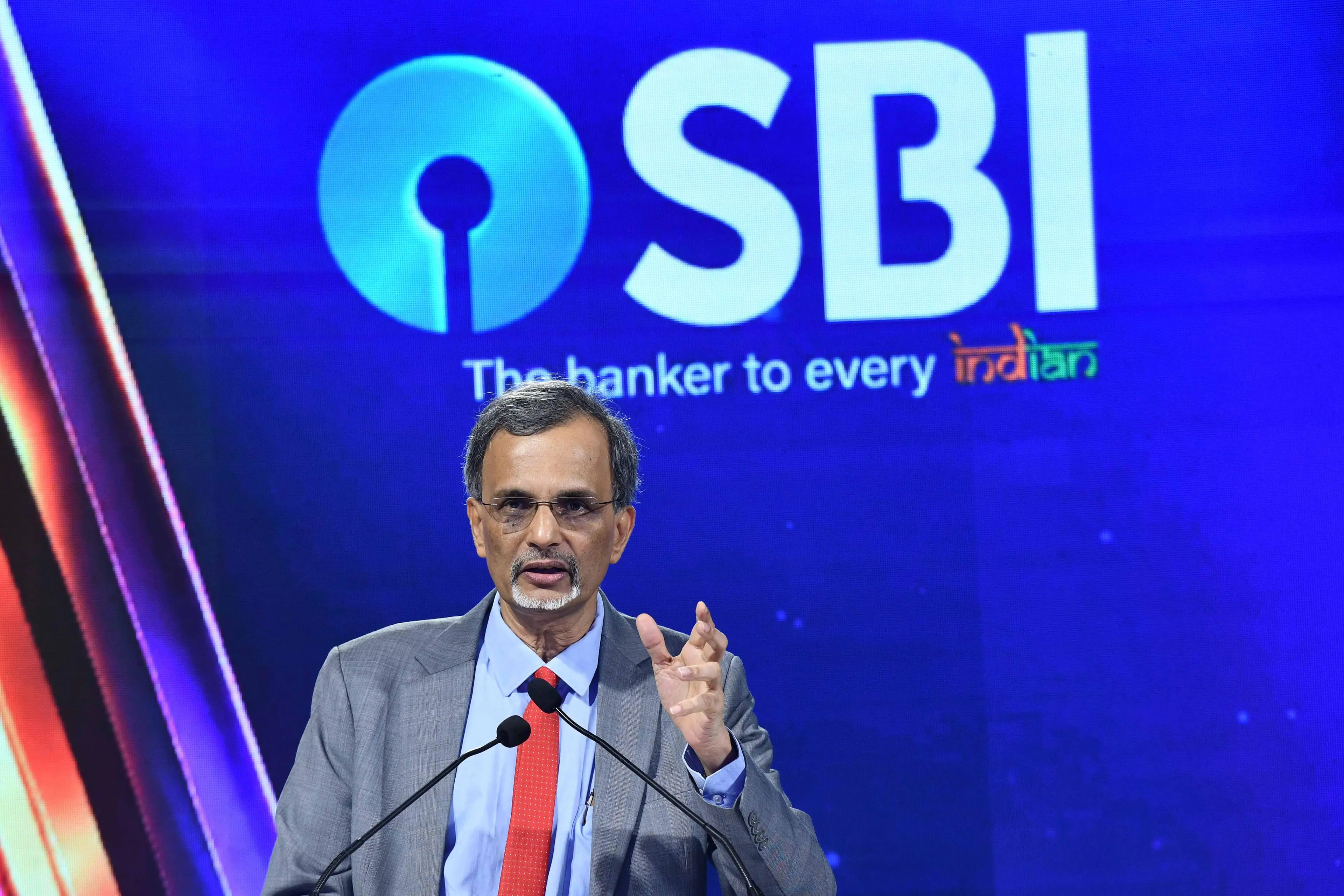 RBI forex inflows ease near-term BoP pressure, challenges persist: CEA