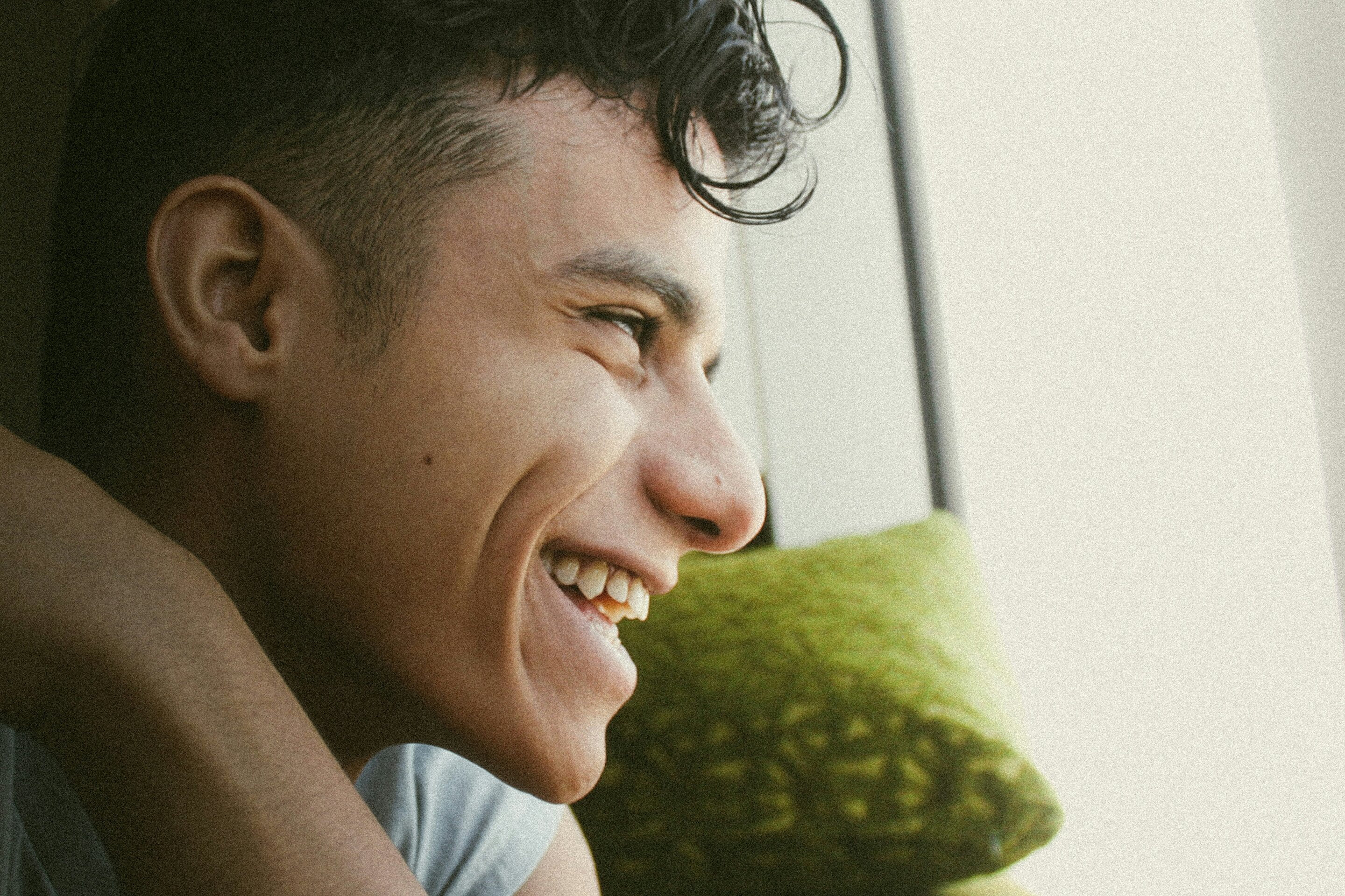 Fighting depression with humor: Laughter can bring relief, but not every moment is right