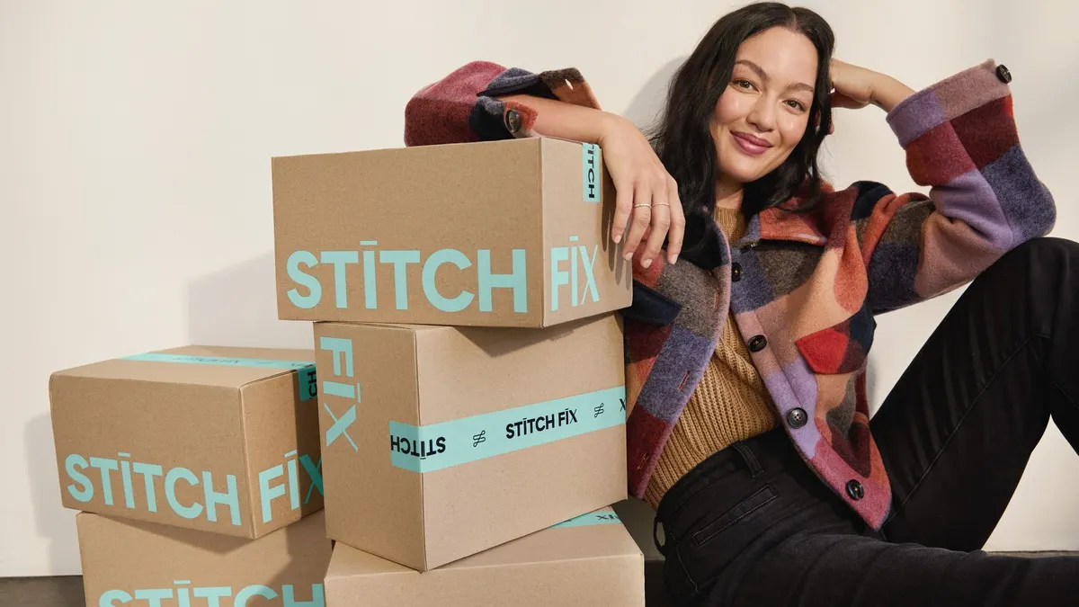 Stitch Fix keeps sales expectations in check as it loses active clients