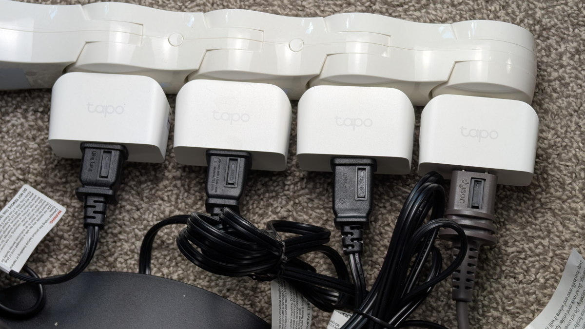 An Electrician Warns: Never Plug These Devices Into a Smart Plug