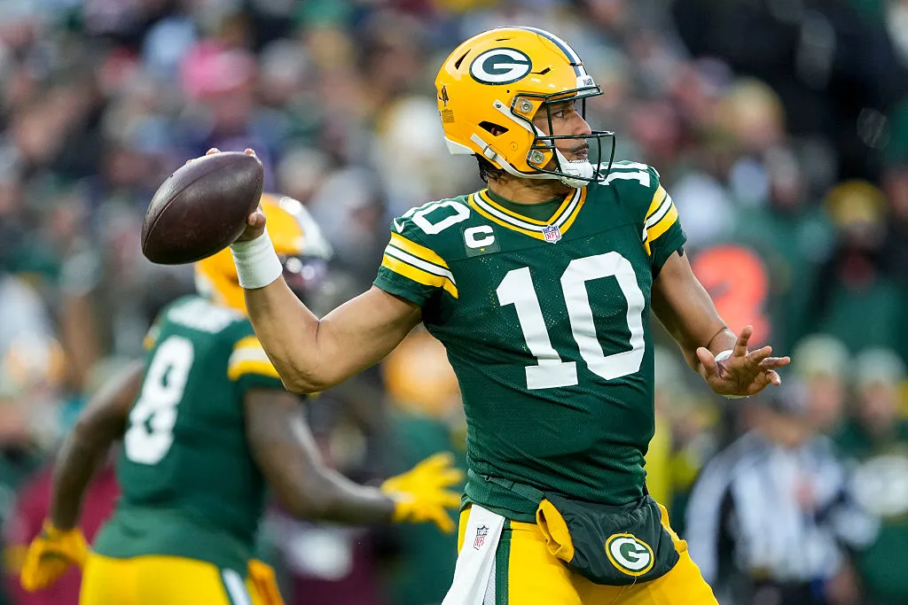How to Watch Falcons vs. Packers Tonight on Thursday Night Football