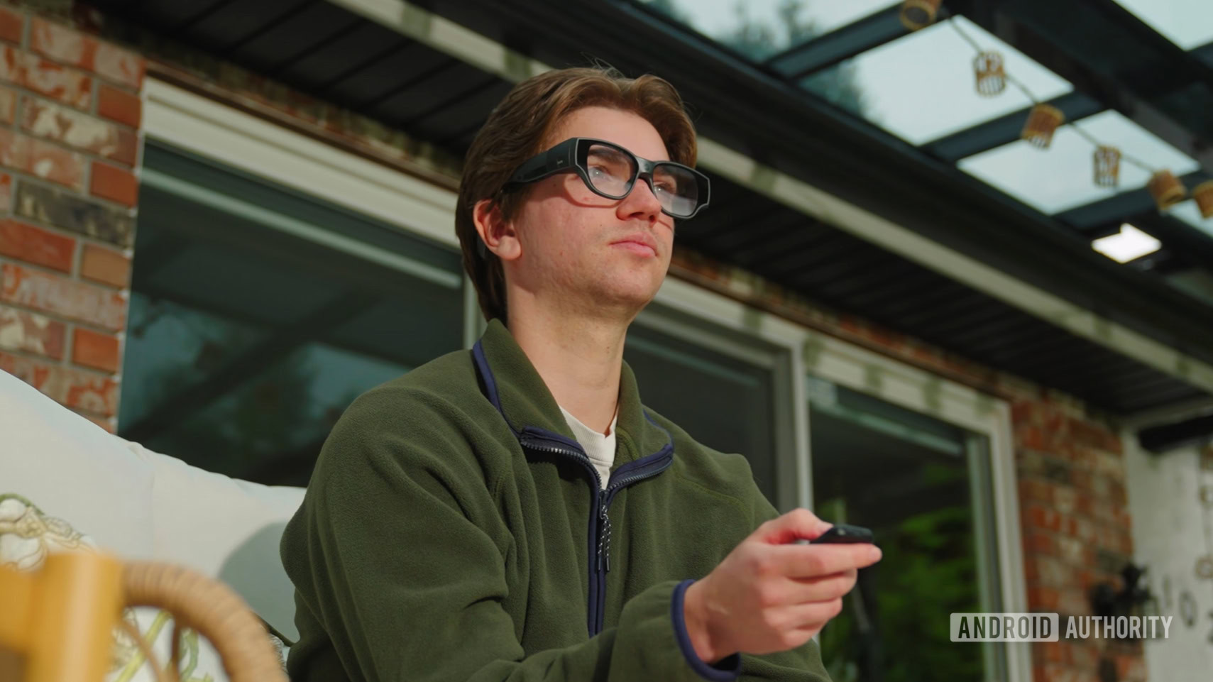 These smart glasses are being recalled to stop them burning your face off