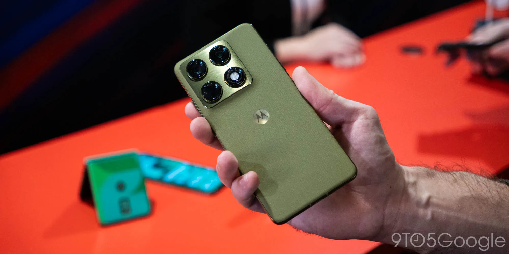 Motorola confirms ‘Signature 27’ debut next week alongside new Snapdragon chips