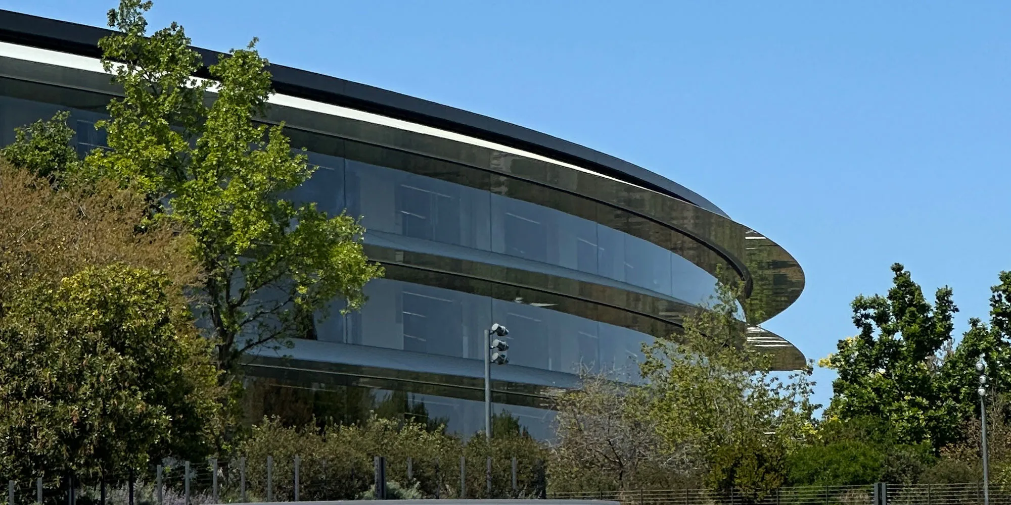 Apple and Qualcomm renew global patent licensing agreement