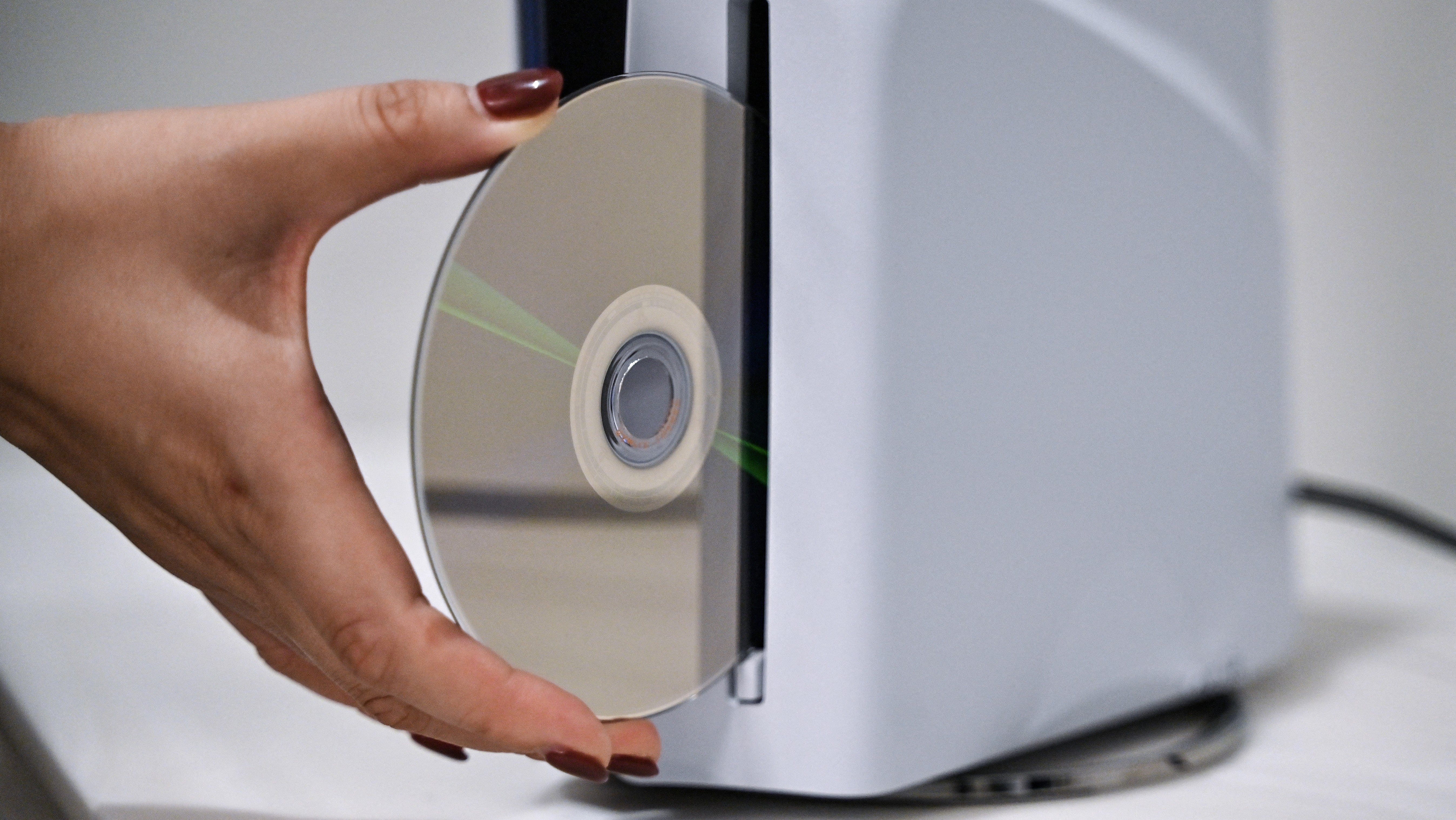 PlayStation Reportedly Polling Game Developers After Decision to Kill Discs Sparks Backlash