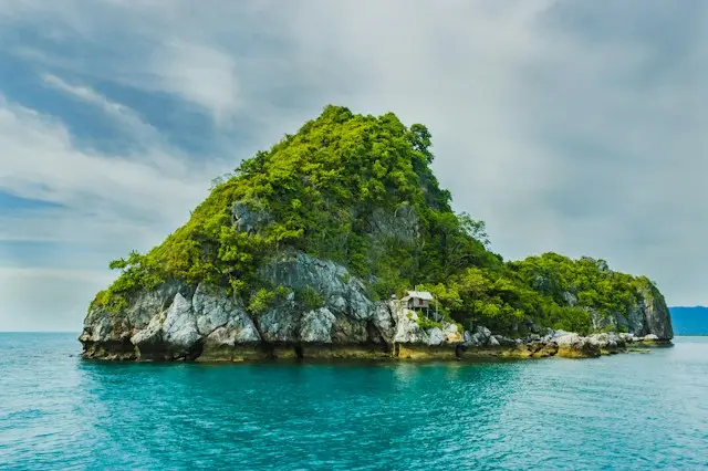 Island lands $400m Series F at $6.4bn valuation