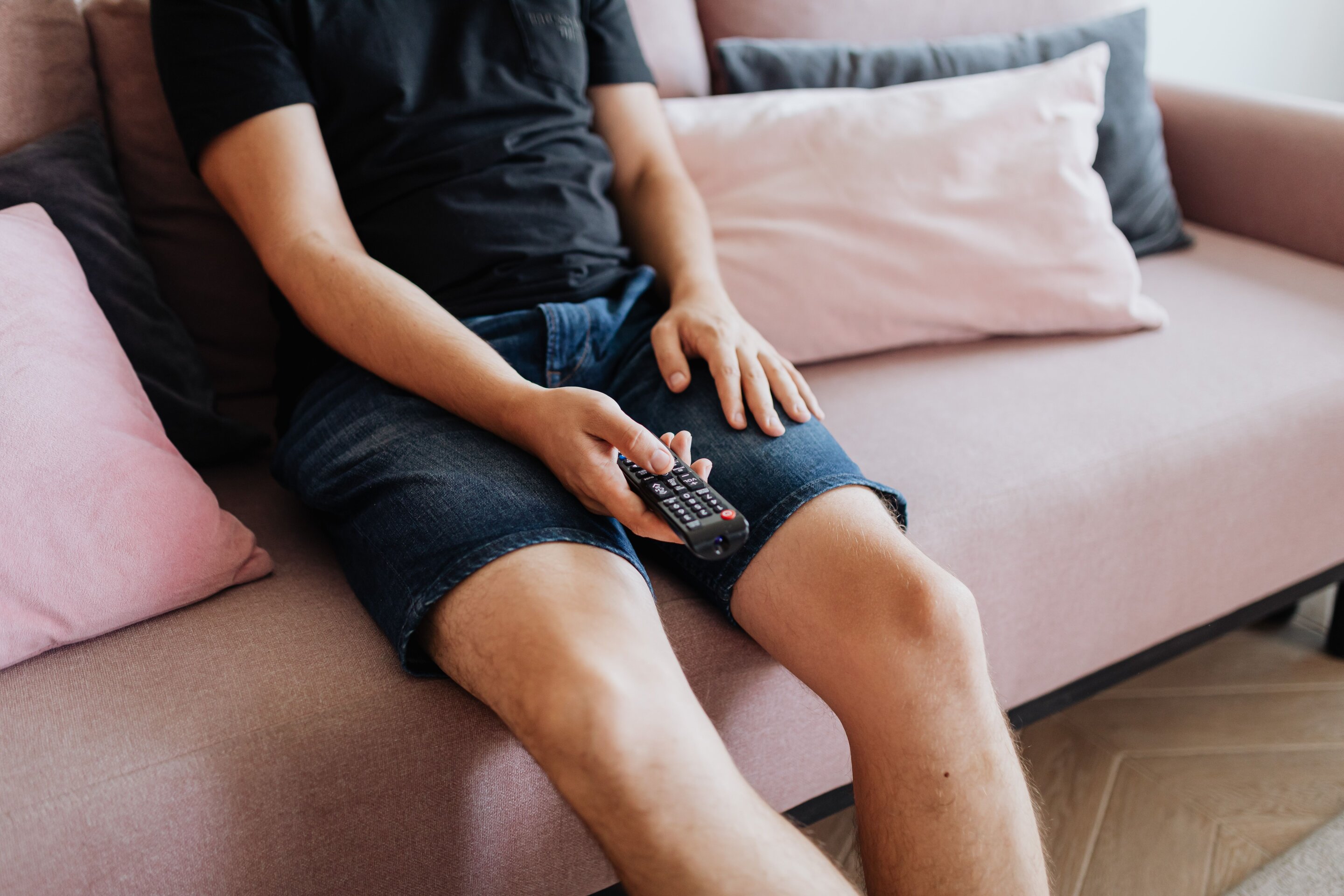 Cancer survivors less likely to be physically active, study finds