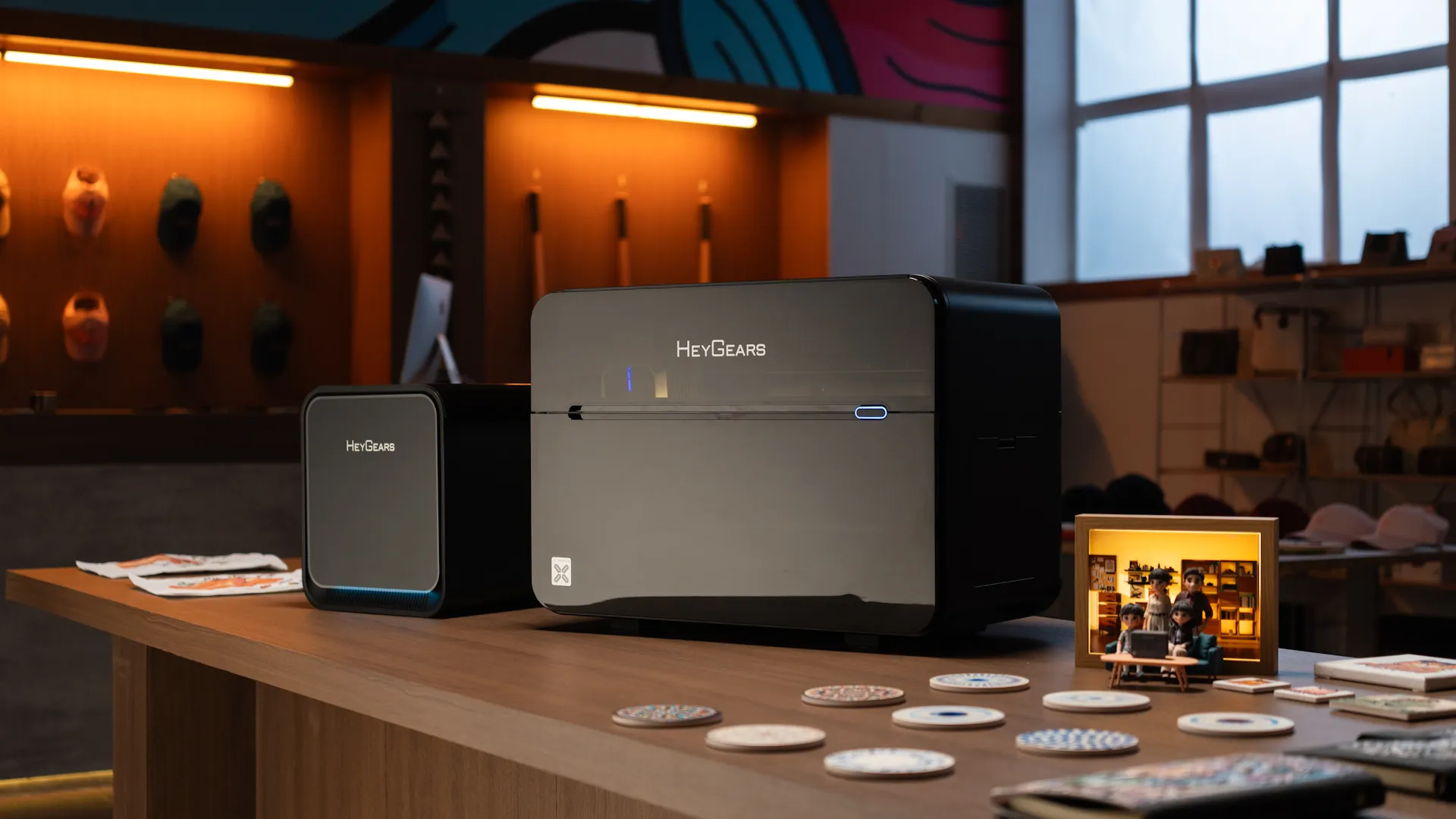 The HeyGears G1X Series brings full-color 3D and UV printing to your desk