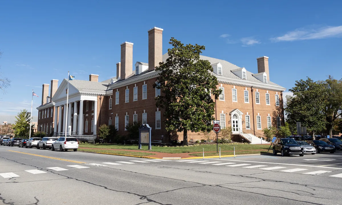 Delaware’s AI Company Plan Draws Questions Over Who Is Accountable