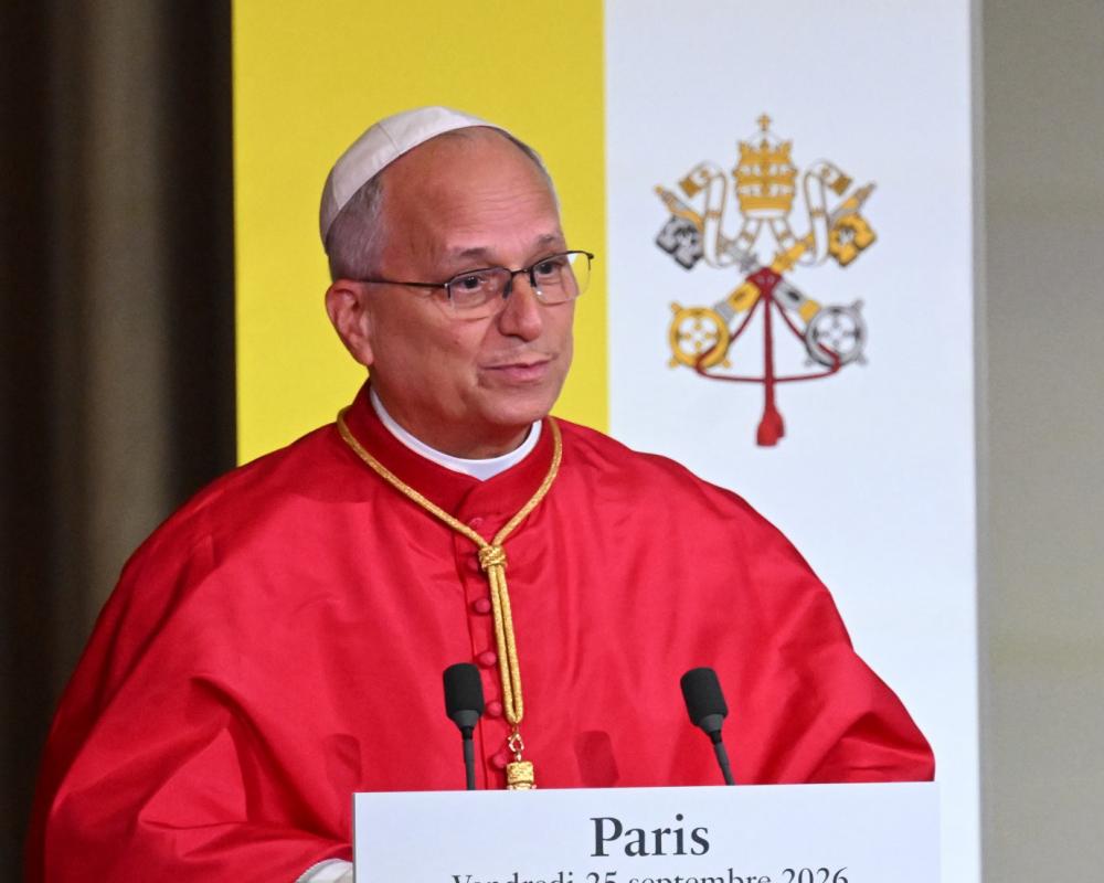 Pope Leo warns of AI threat to humanity at start of three-day France visit