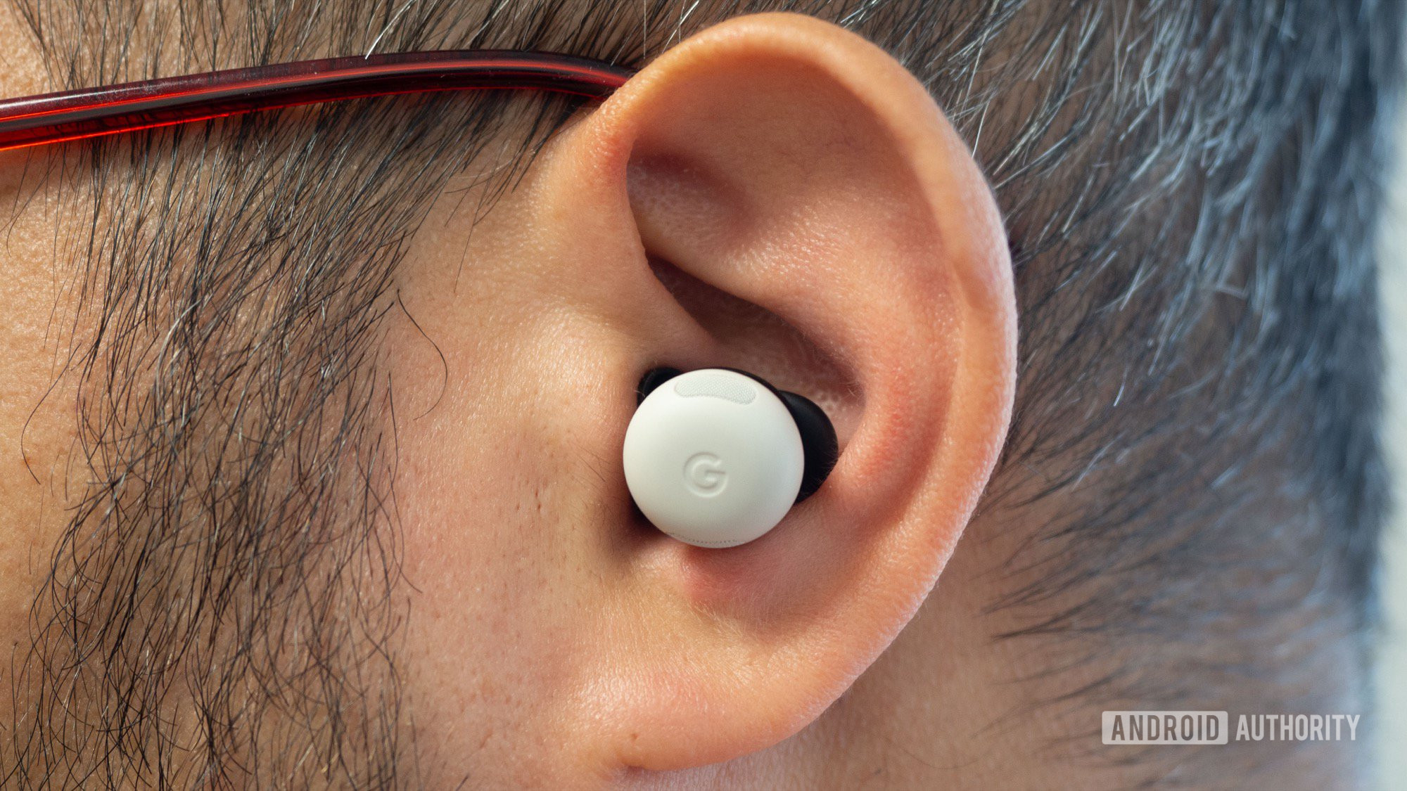 Pixel Buds are working on a new touch control for calls