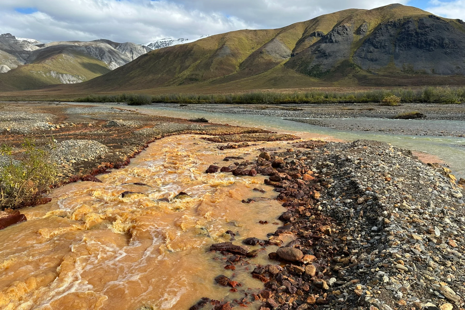 Alaska’s Orange Rivers Are Carrying Metals Up to 70 Times Above Normal Levels