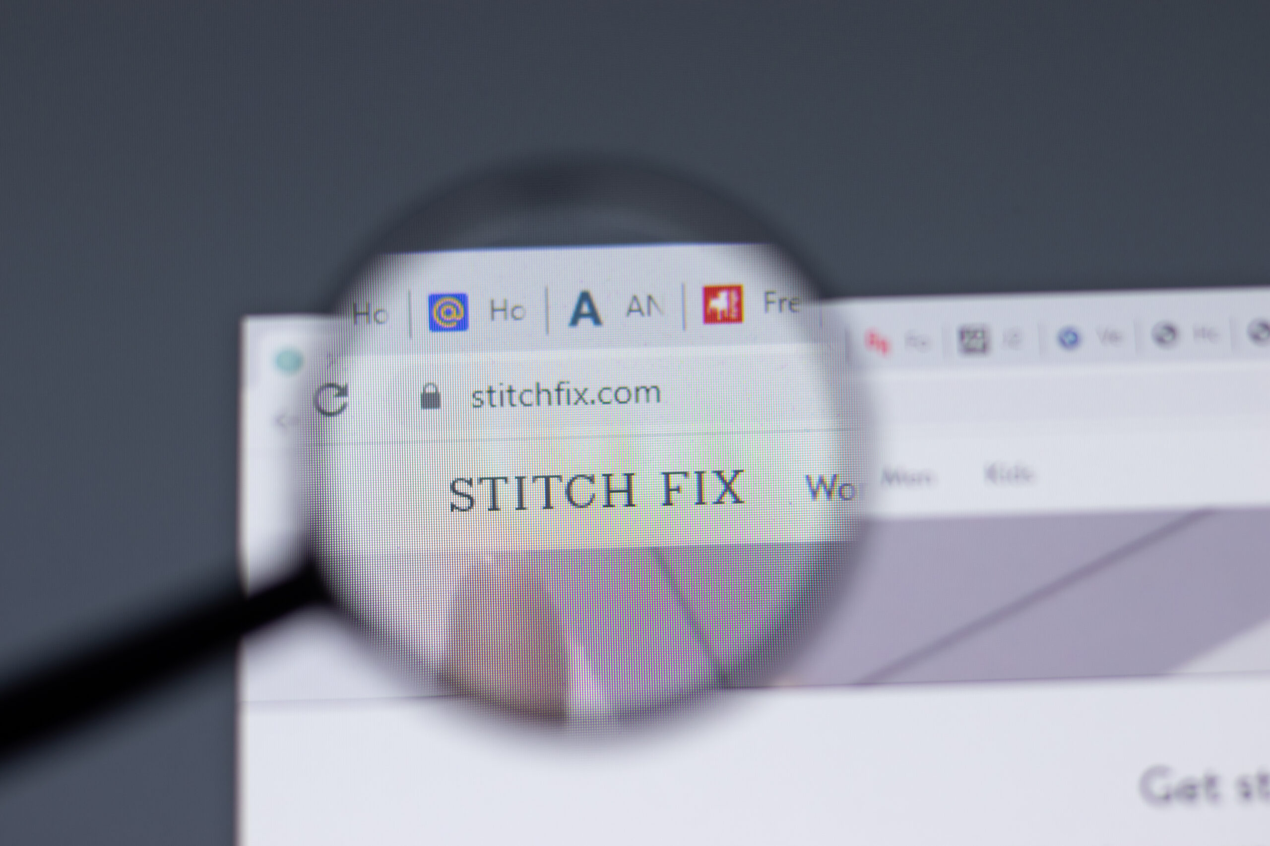 AI becomes larger part of Stitch Fix strategy as Q4 revenue grows