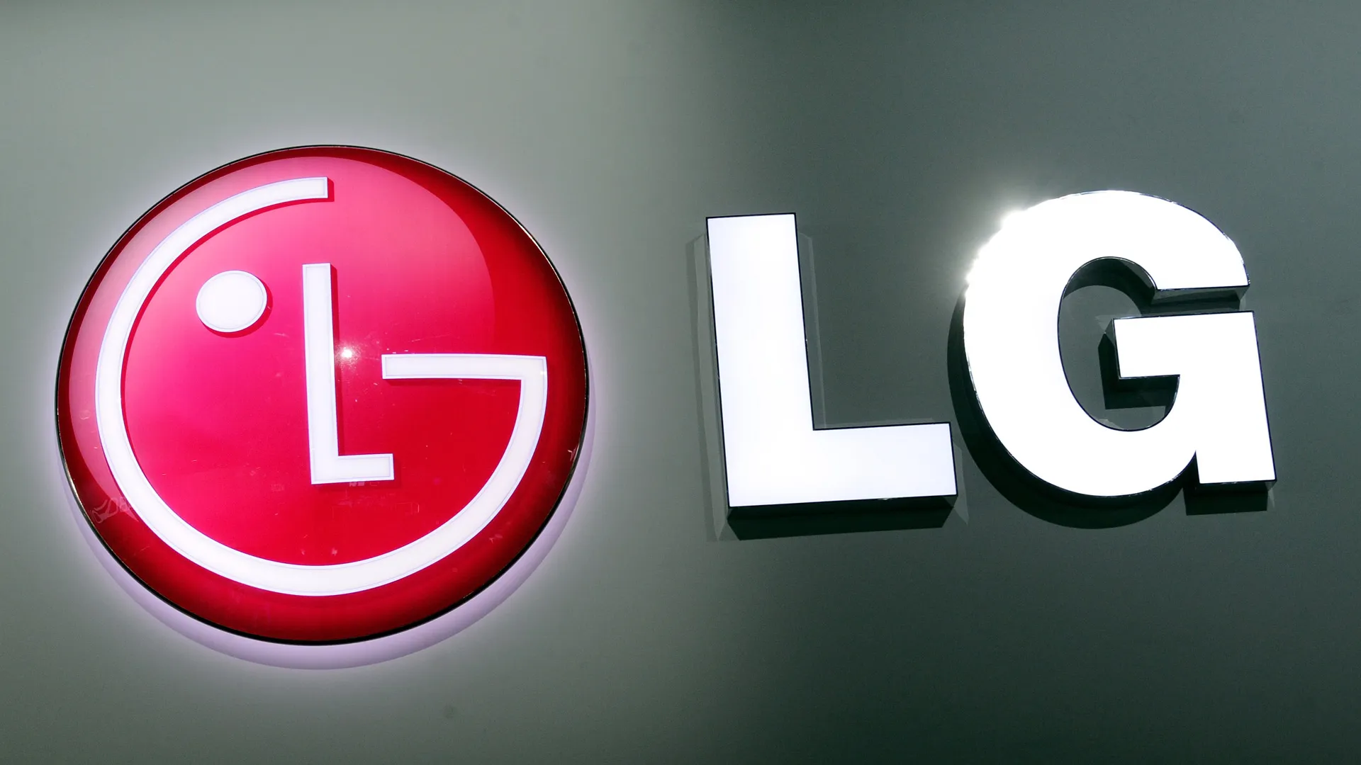 LG Energy Solution to Supply 46100 Battery Cells to Mercedes-Benz