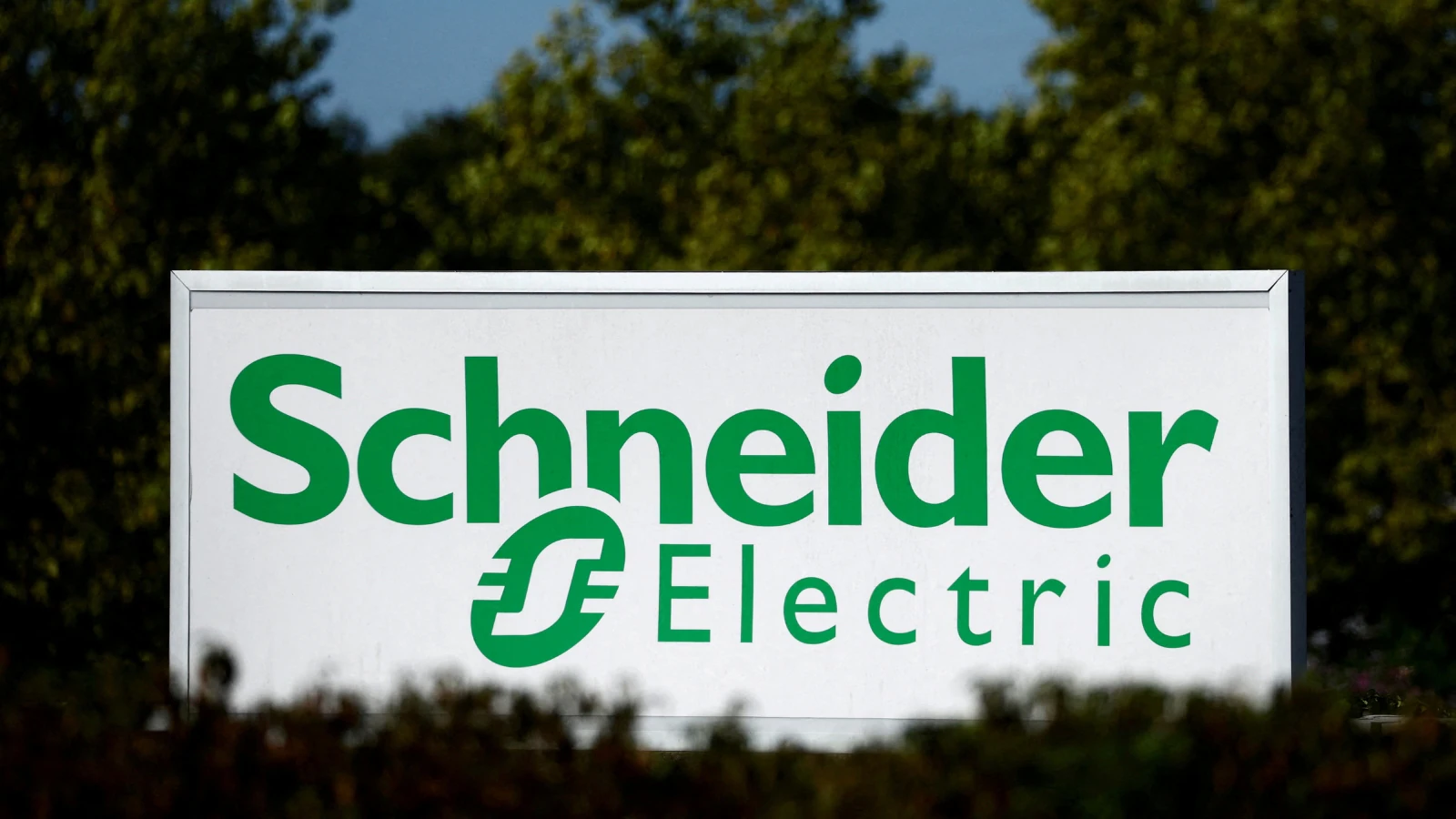 France’s Schneider Electric to buy PTC for $22.6 billion in its biggest deal ever