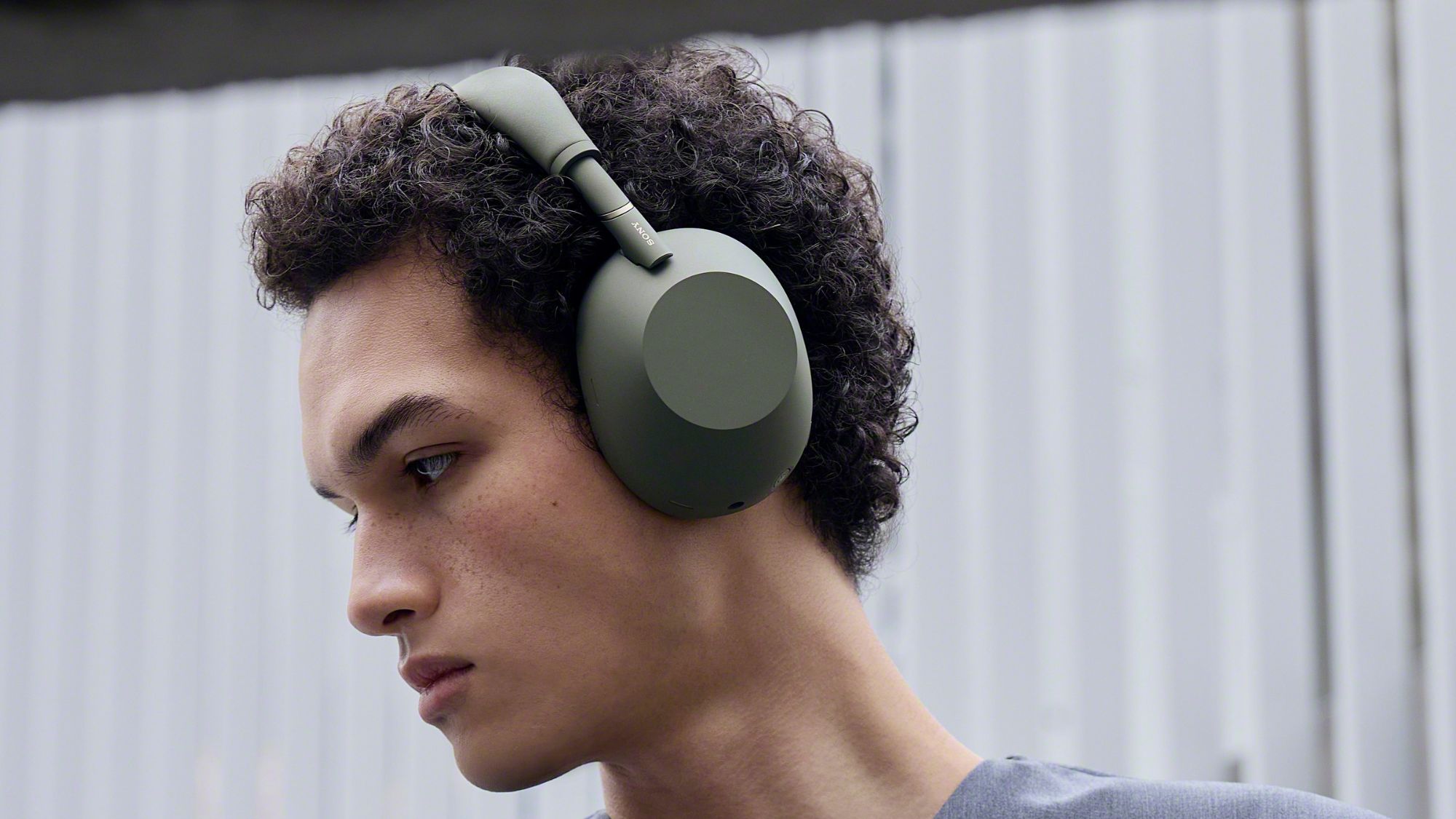 Sony WH-1000XM6 falls to $378 ahead of Prime Day sale