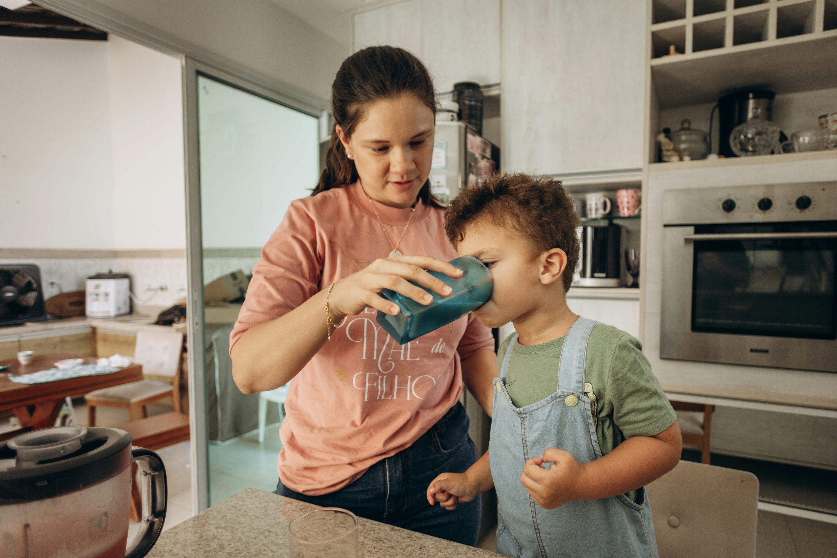 Experts warn of dangers in consuming raw milk and dairy products