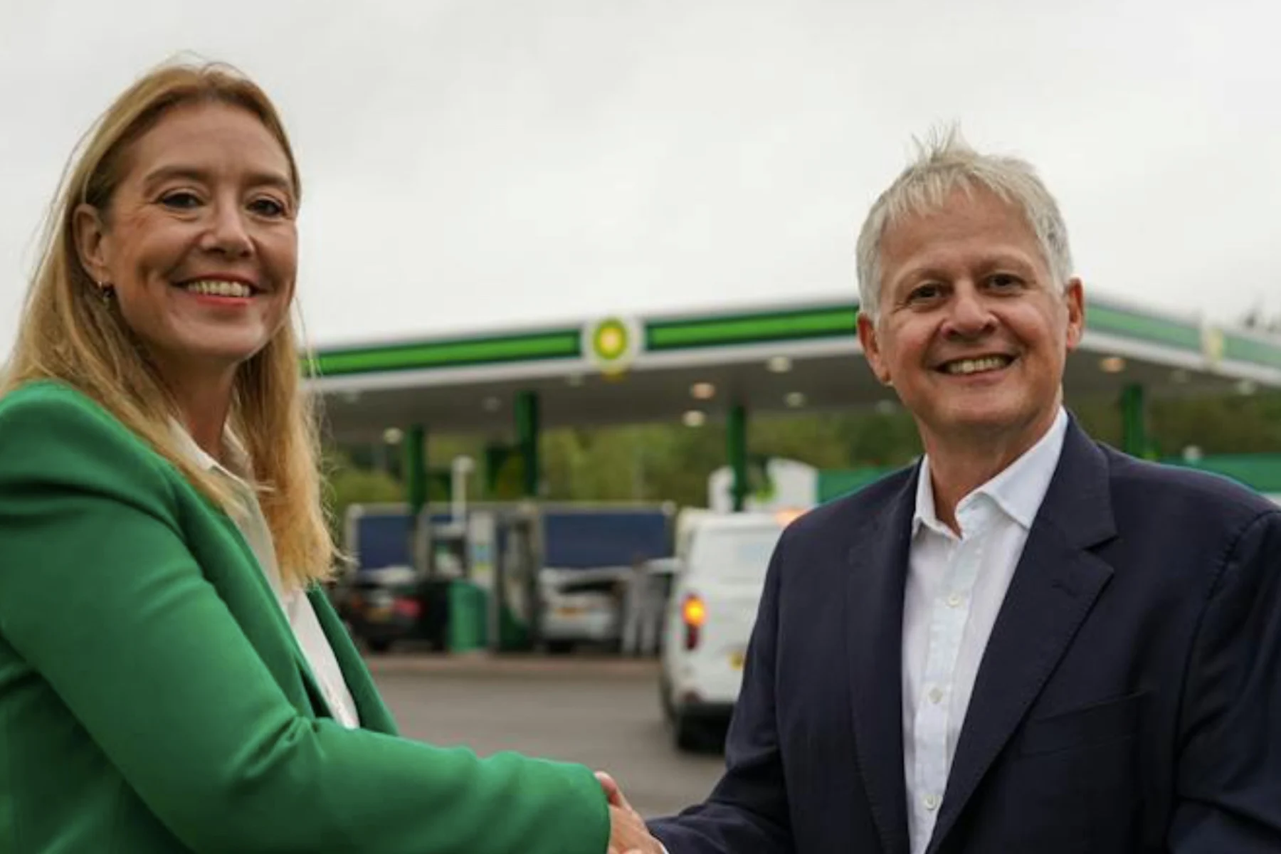 Roadchef and BP Pulse join forces on EV charging