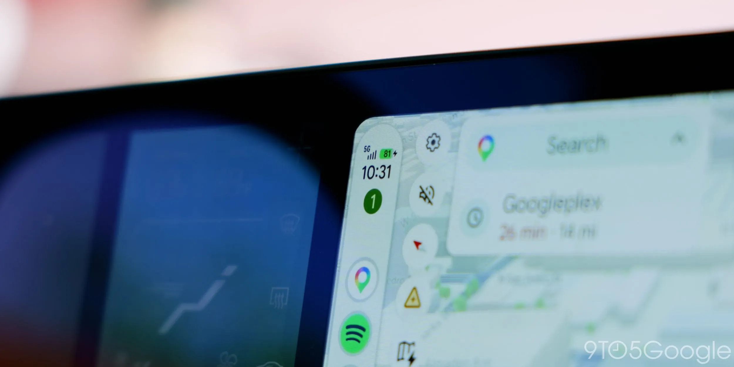 Google confirms fix for Android Auto’s missing signal icon is rolling out