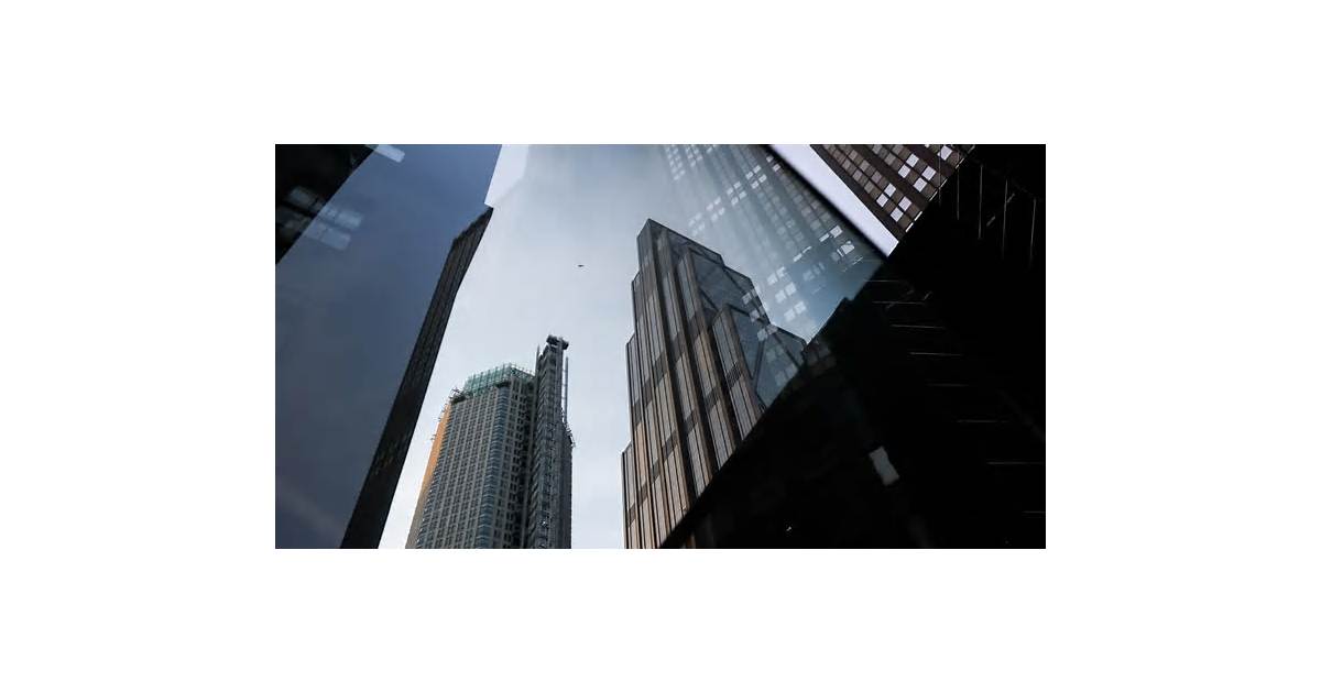 JPMorgan Sees US High-Grade Credit Rallying as Supply Falls