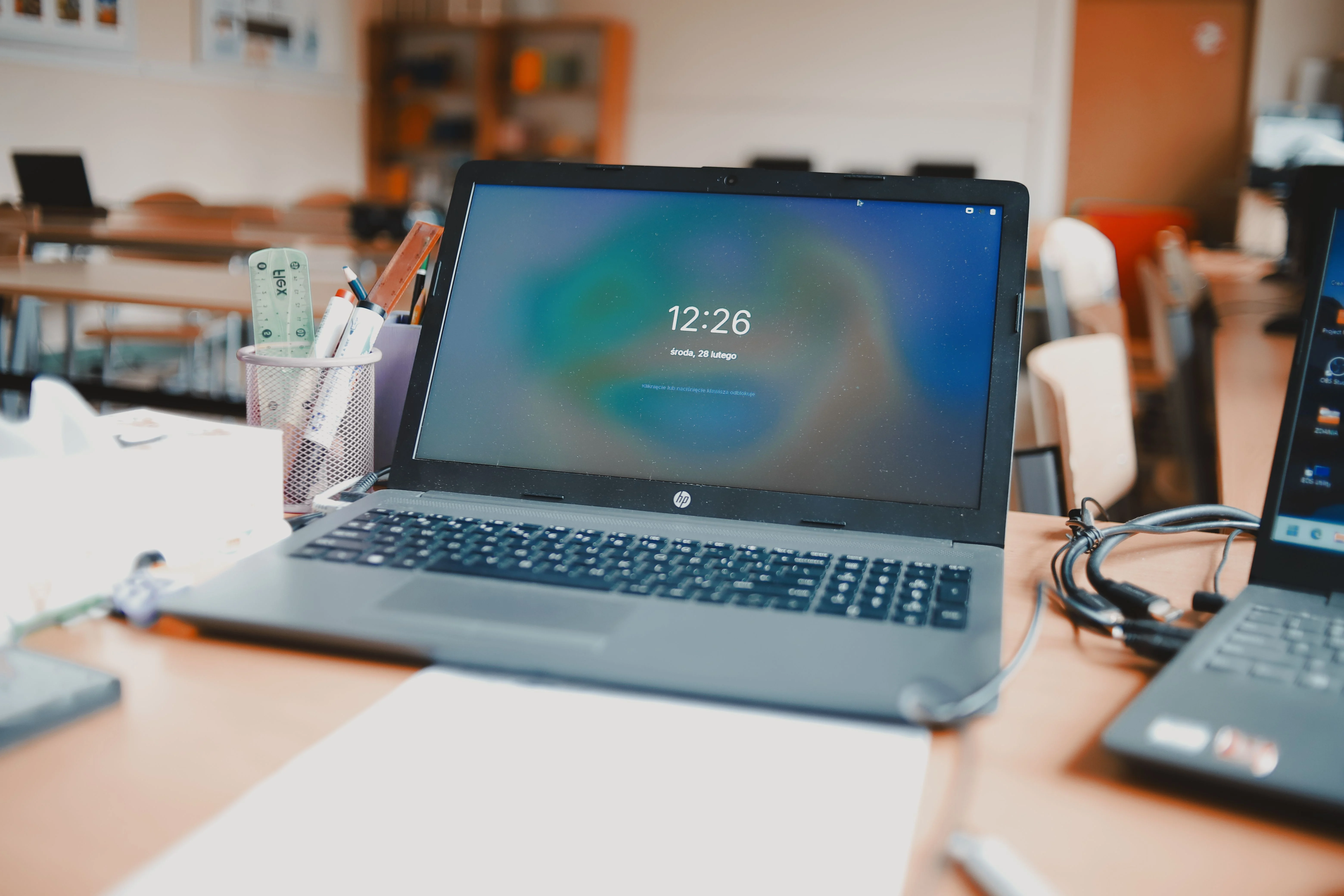 Replace long Slack messages with quick screen recordings while Glooin Pro is just $49.99