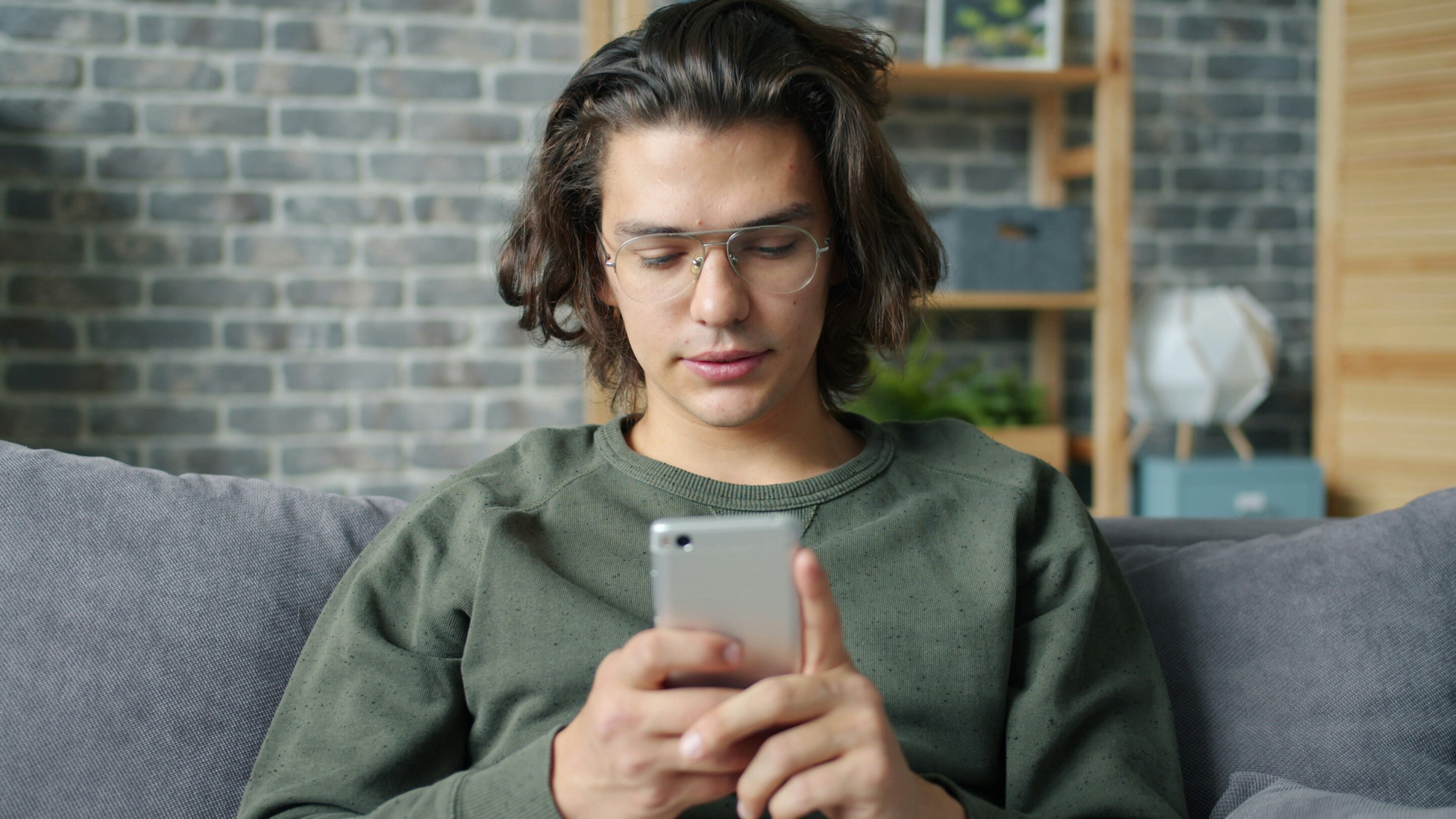 Promises of protection: Where social media safety messaging and AI caregiver support fall short