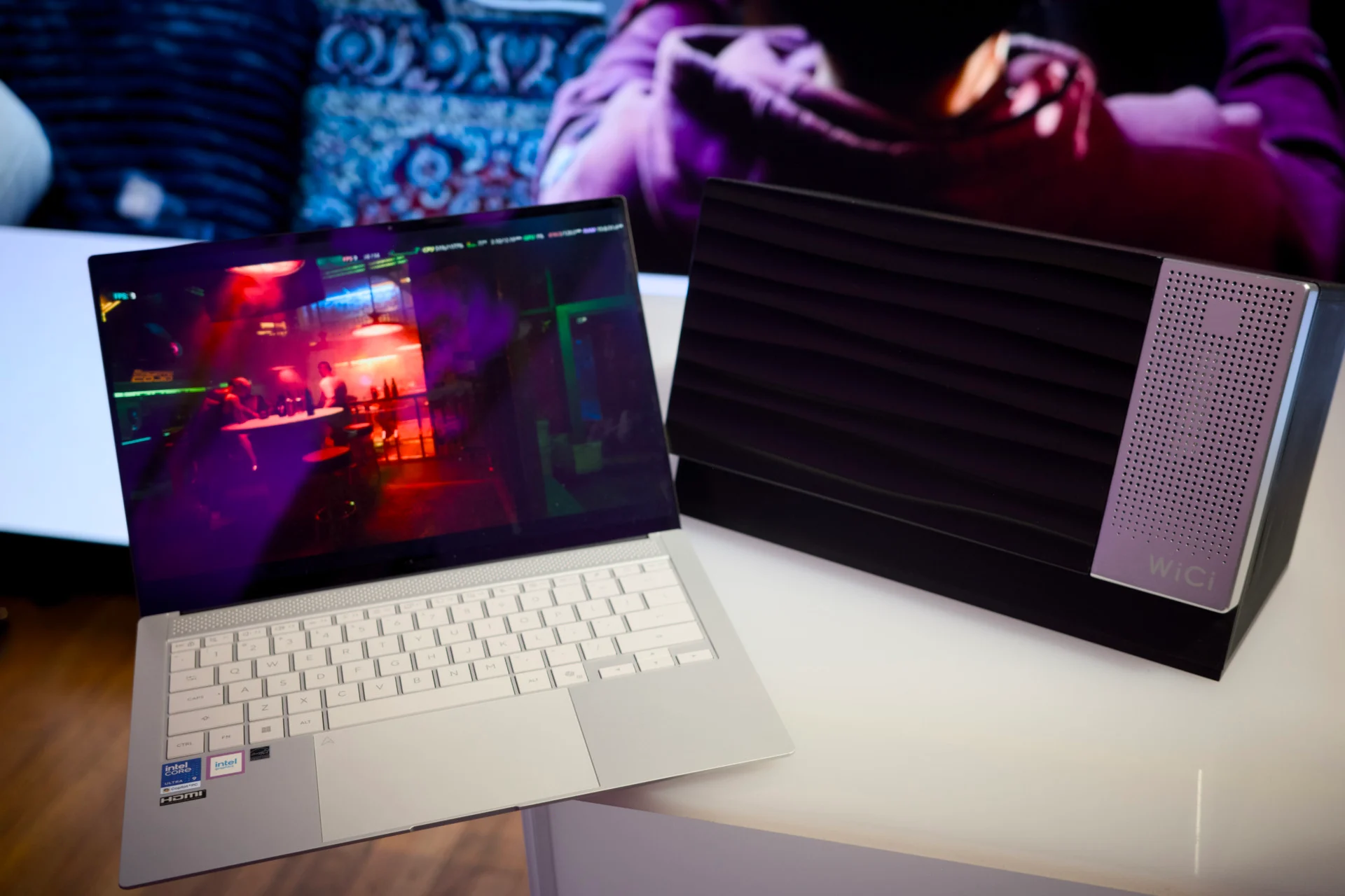 The First ‘Wireless GPU’ Uses Wi-Fi to Headbutt All Those AI Subscriptions