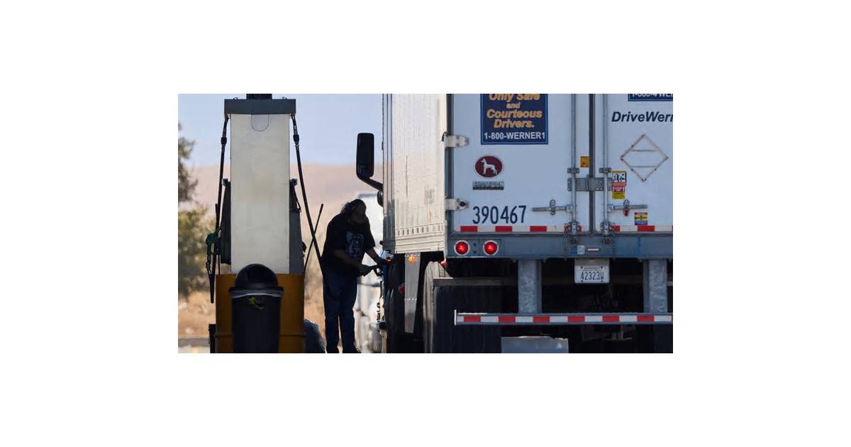 Trump to issue order expanding access to tax-exempt diesel fuel, sources say
