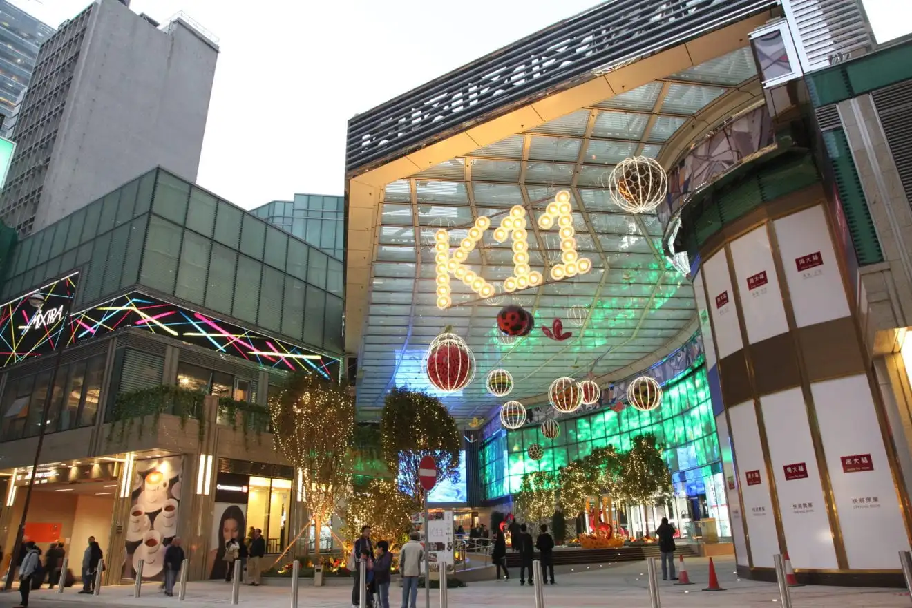 Adrian Cheng Opens 95,000Sqm K11 Select in Xiamen