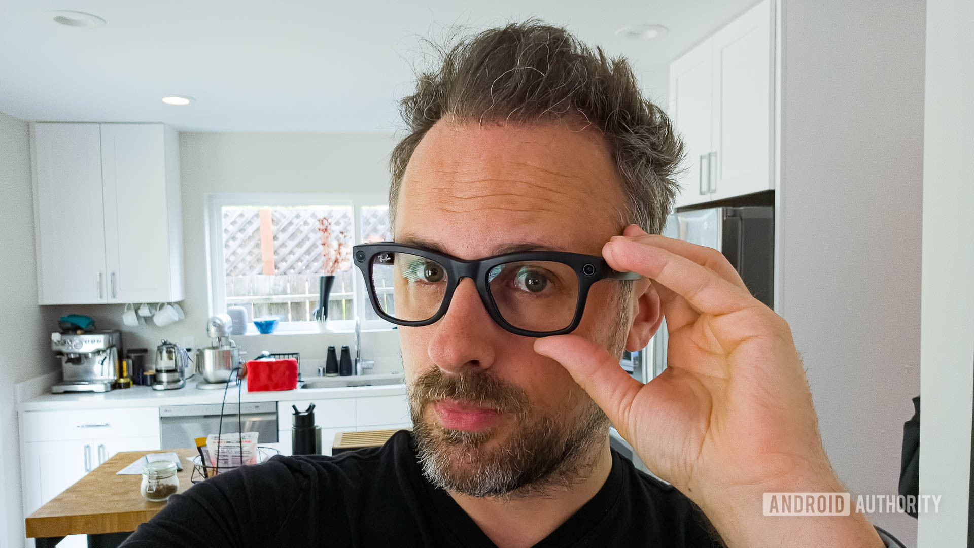 Your Meta glasses just got better at telling you where to go without pulling out your phone
