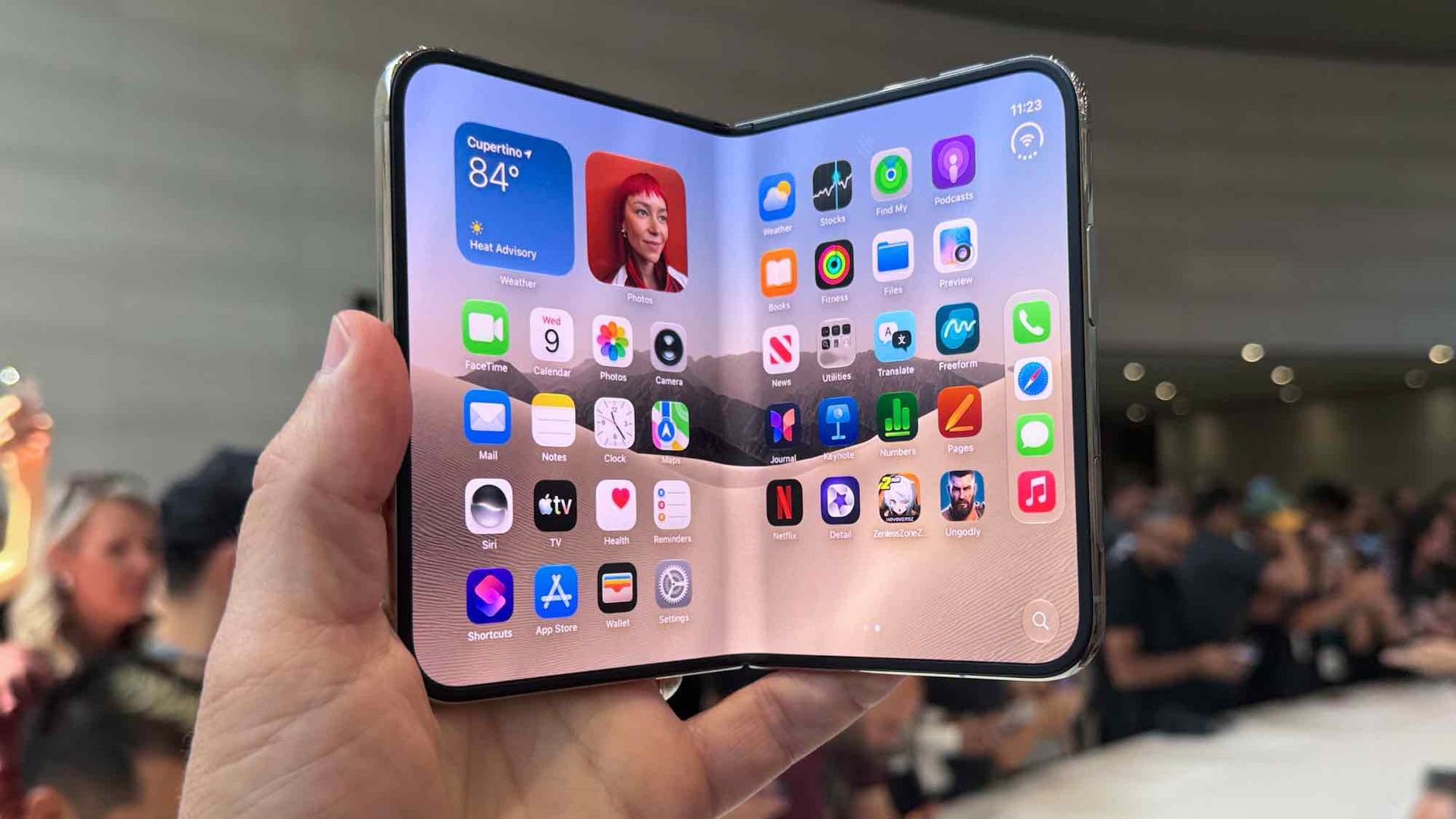 How to pre-order the iPhone Duo before delivery dates slip by weeks