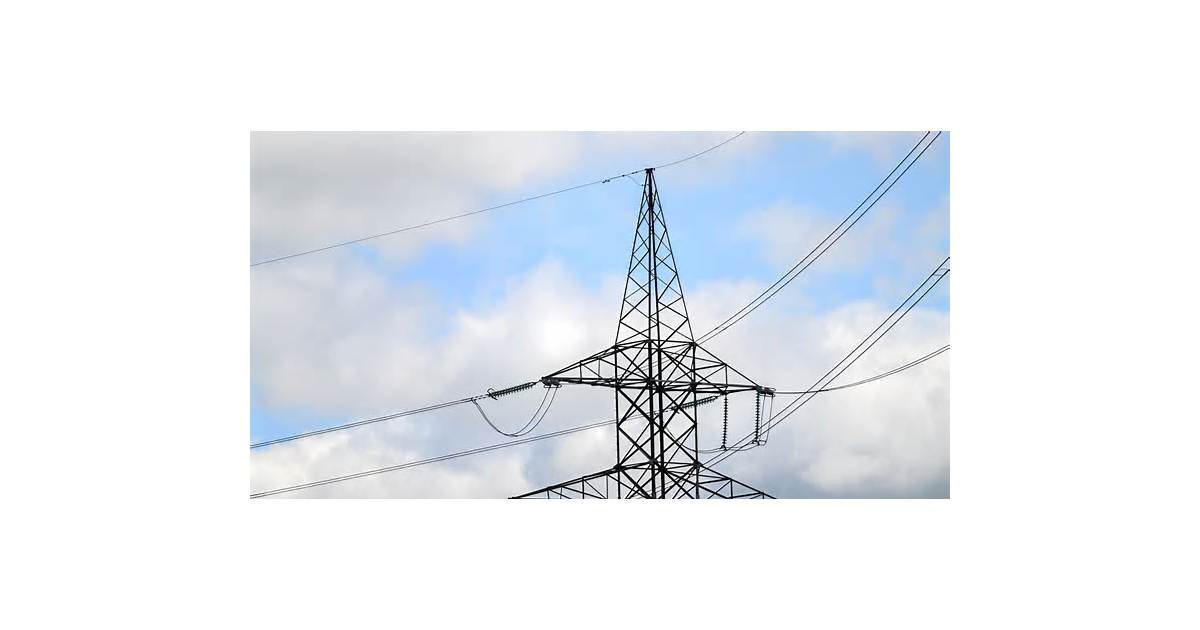Emera to Buy Canadian Utilities in C$14.3 Billion Deal